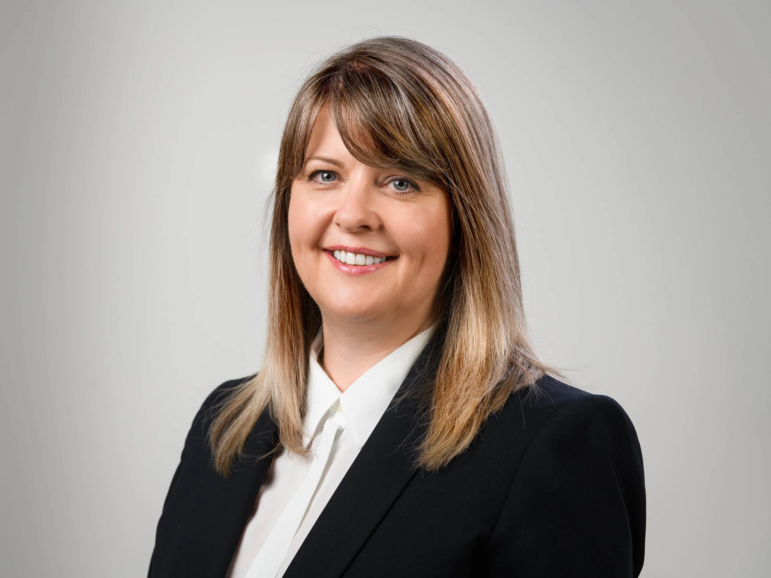 _Lisa Douglas, Internal Sales Manager, IBC Group_HR (1).jpg