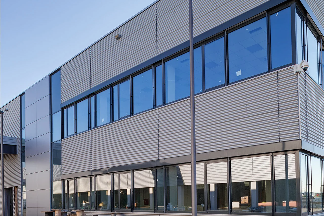hvac-solutions-for-office-buildings__ScaleWidthWzEyODBd.jpeg
