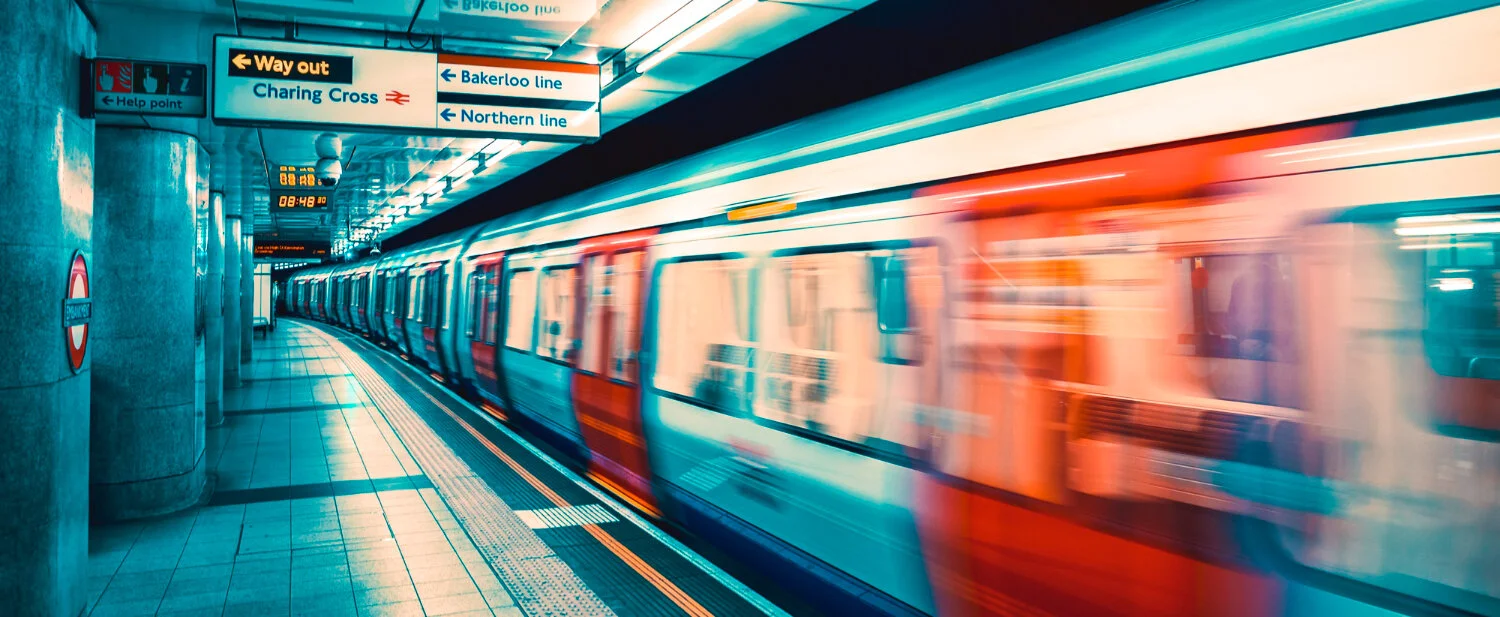inside-view-london-underground-special-photographic-processing.jpg