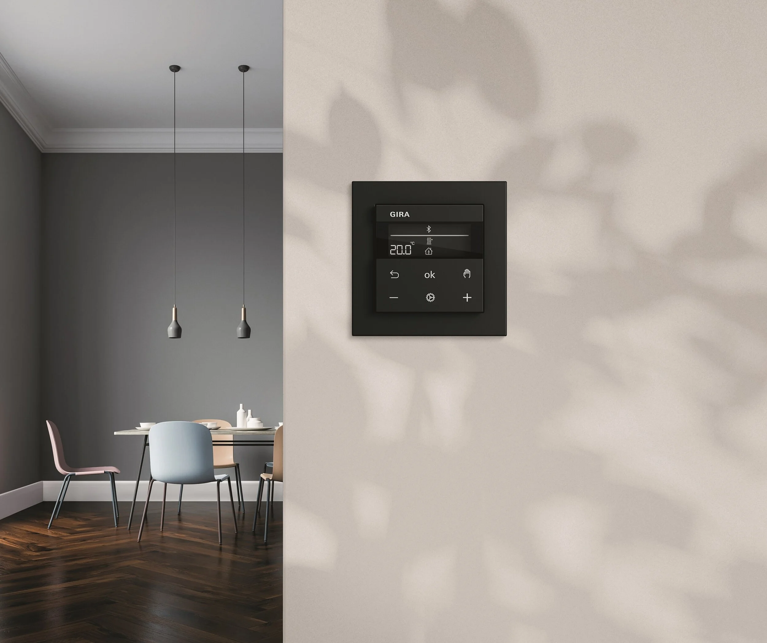 _Gira-System-3000-room temperature controller-lifestyle_04-min.jpg