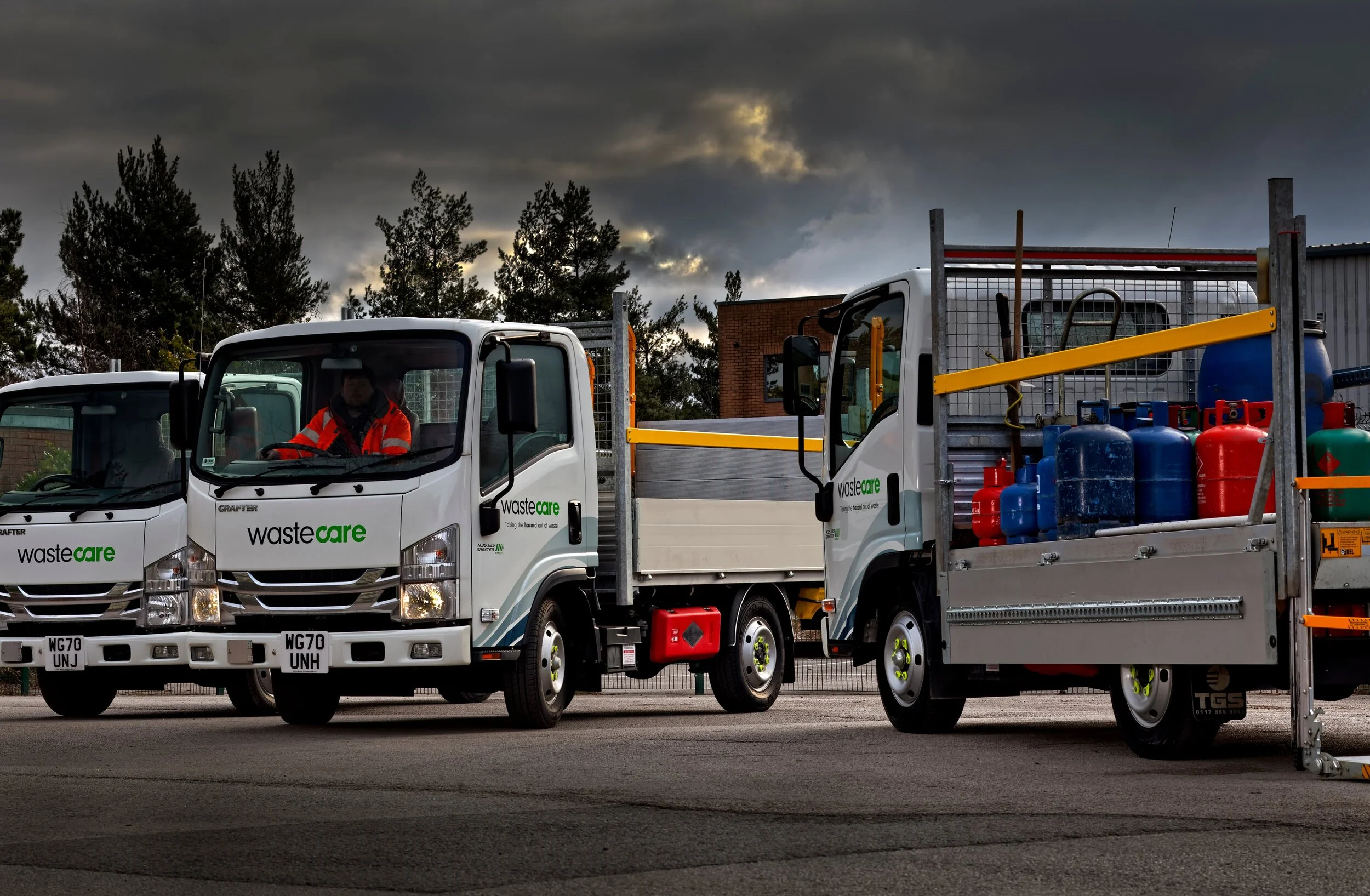 WasteCare adds Grafter gas bottle carriers to its growing Isuzu truck fleet