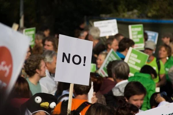 Labour and Tory backbenchers join forces to fight planning reforms