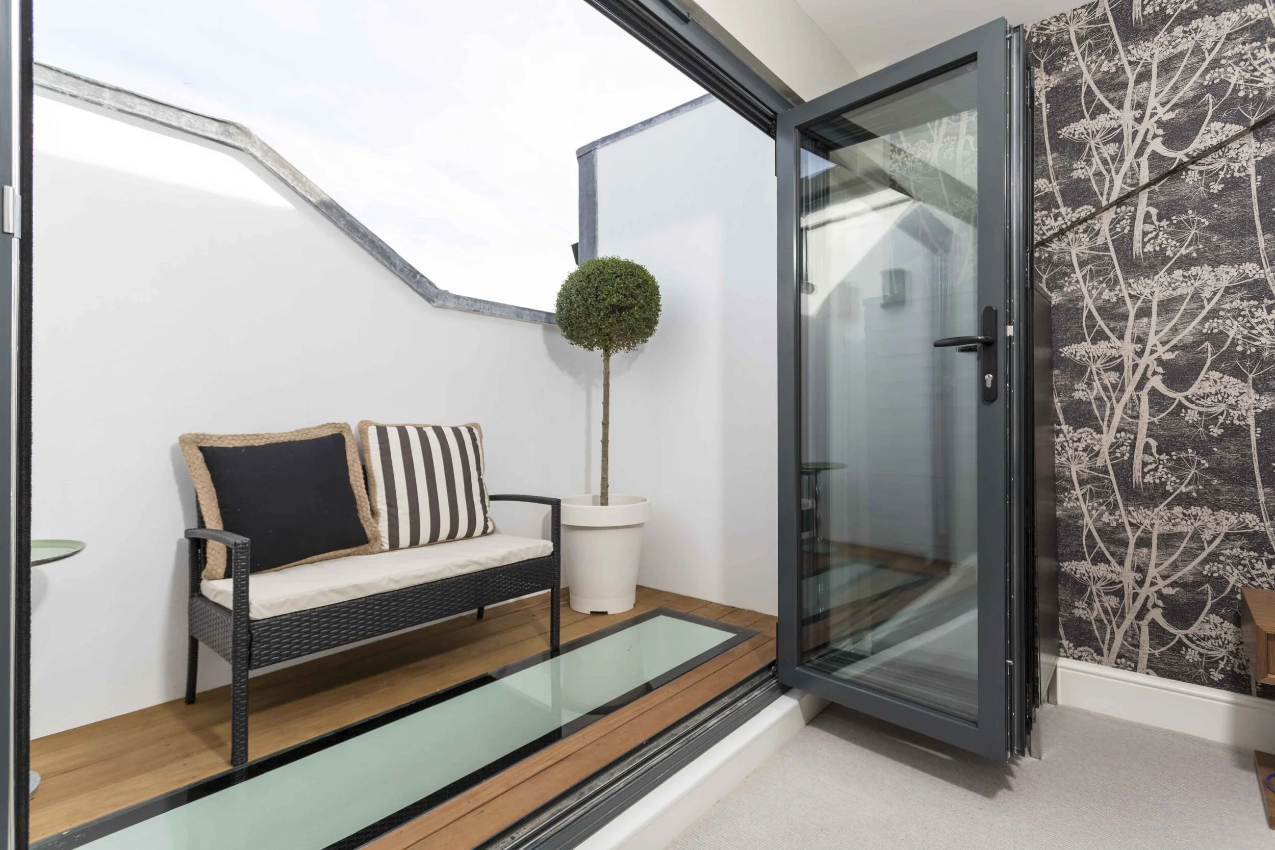 Summer in the city – Roof terraces in a post-Covid world 