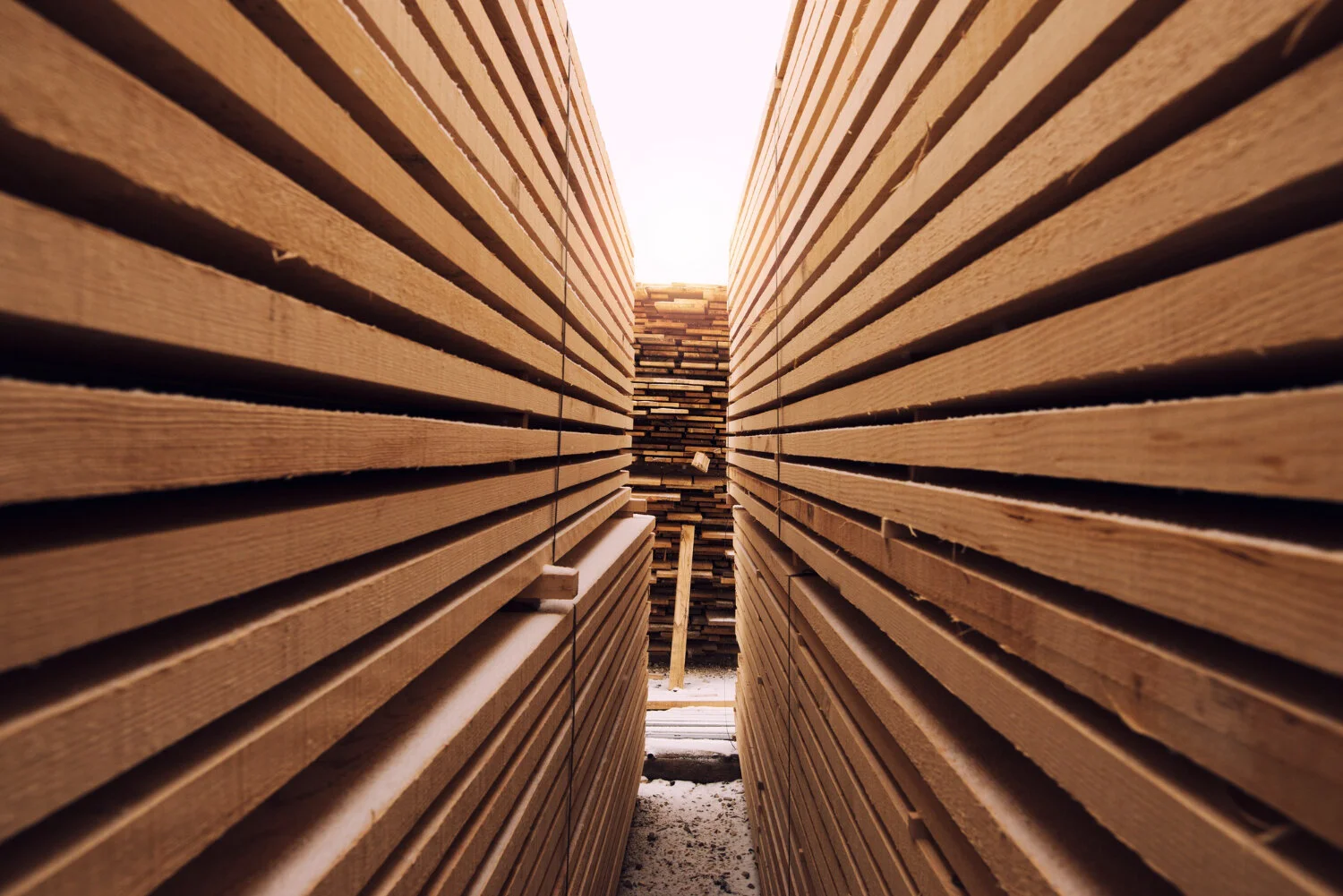 Tackling the materials shortage will reverse declining construction activity, says FMB