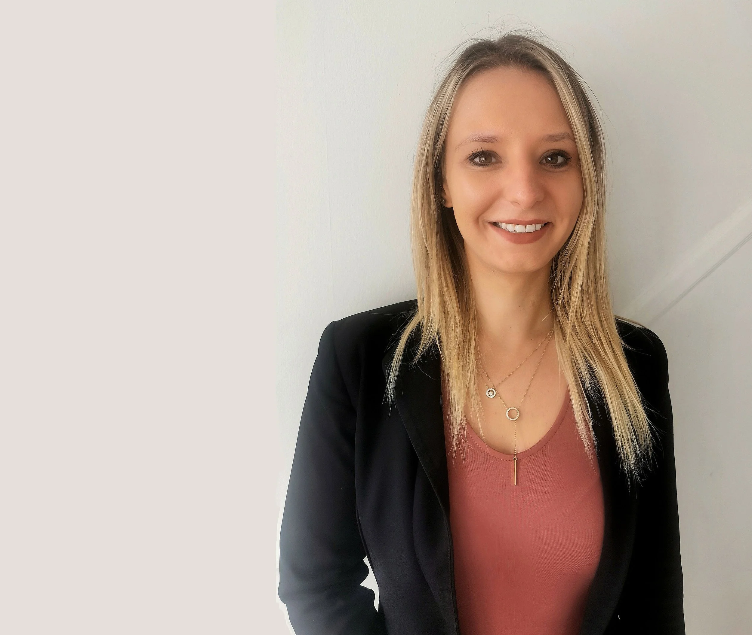 London construction professional, Mirona Tomala, named ‘UK Young Surveyor of the Year’