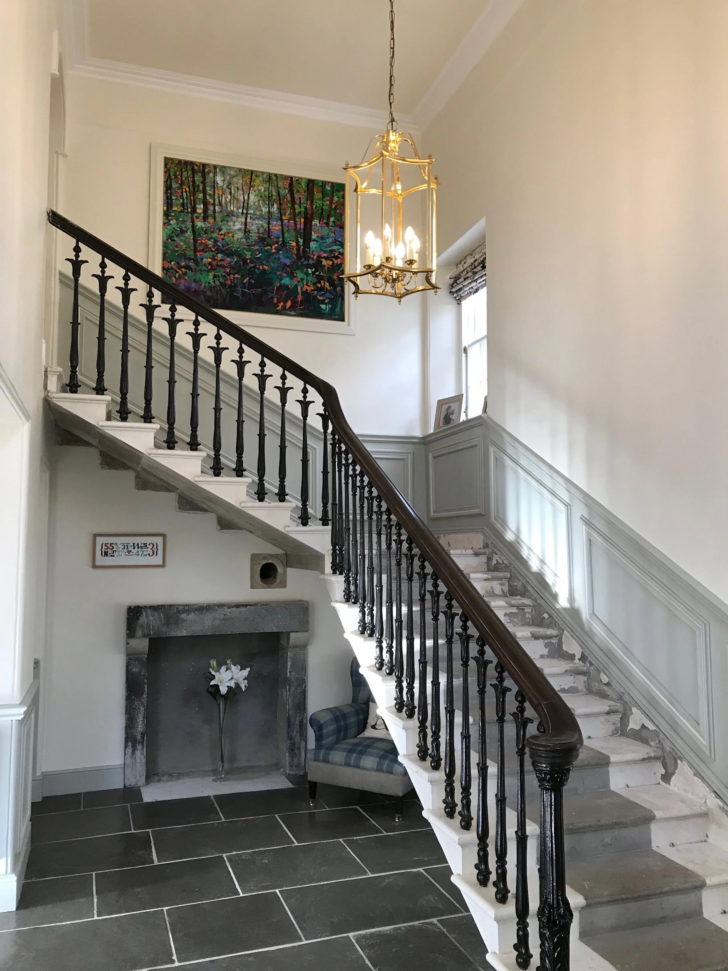 Hallyards Staircase 2.jpeg