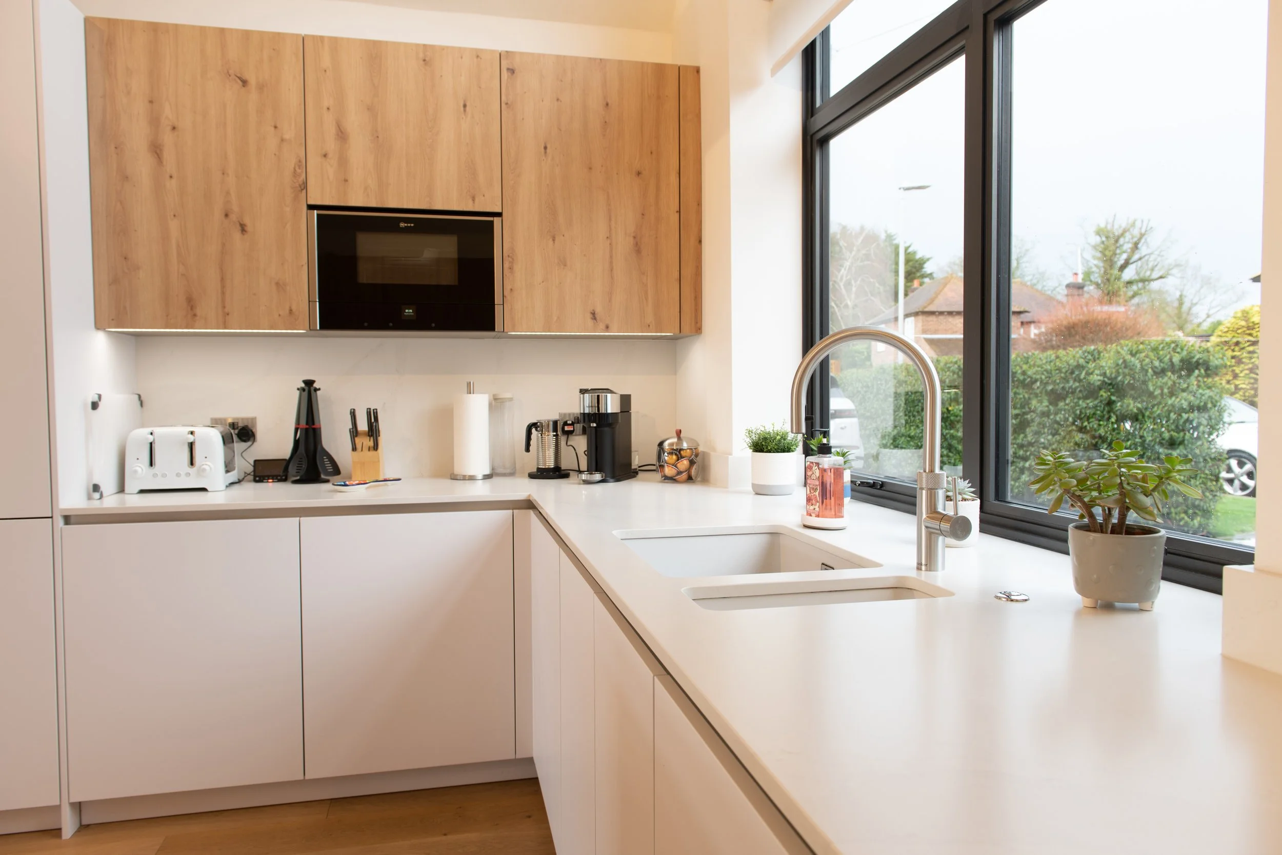 Bespoke Scandi-style kitchen by Brandt Design 