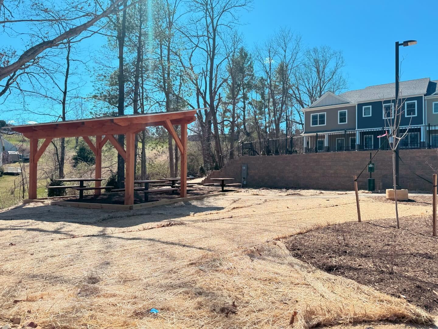 Picnic area ✅
Grills&hellip; Coming SOON! ✅

#SummitBlacksburg #RiverMountainProperties #BlacksburgTownhomes #BlacksburgApartments #VirginiaTech #Hokies