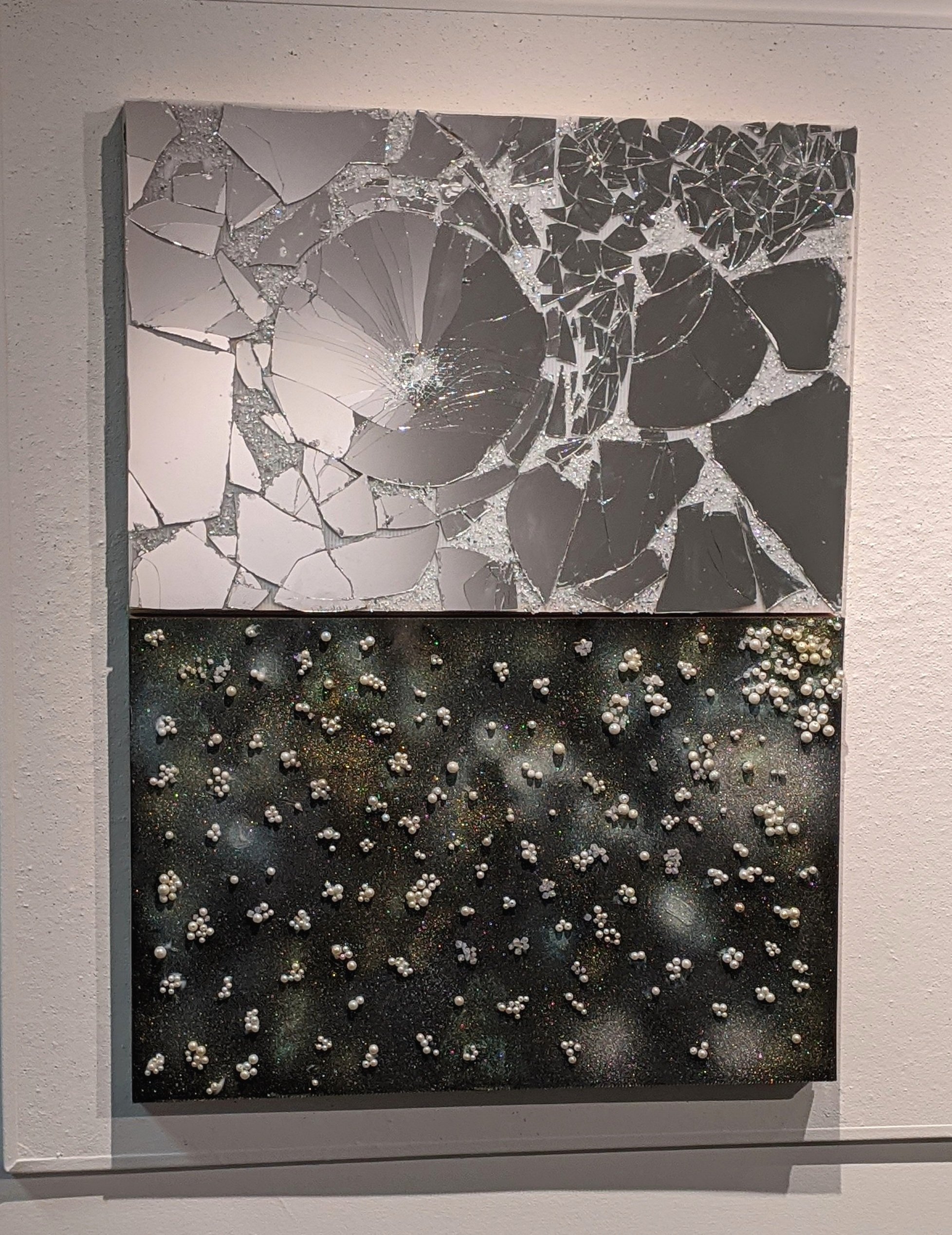 BLACKBODY - THE MIRROR IS CRACKING STARRY NIGHT MIXED MEDIA: PLASTIC SHEET, SPRAY PAINT, PEARLS, MIRROR FRAGMENTS 40 X 30 2022