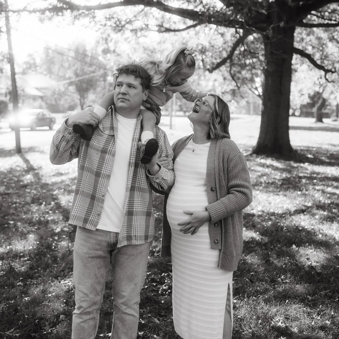 From the most sweet sweet morning with the Kirby family. Soaking in the last days as a family of 3, before Hazel becomes a big sister. 🥹

Missouri family photographer, lifestyle family photographer, Midwest family photographer, Kansas City family ph
