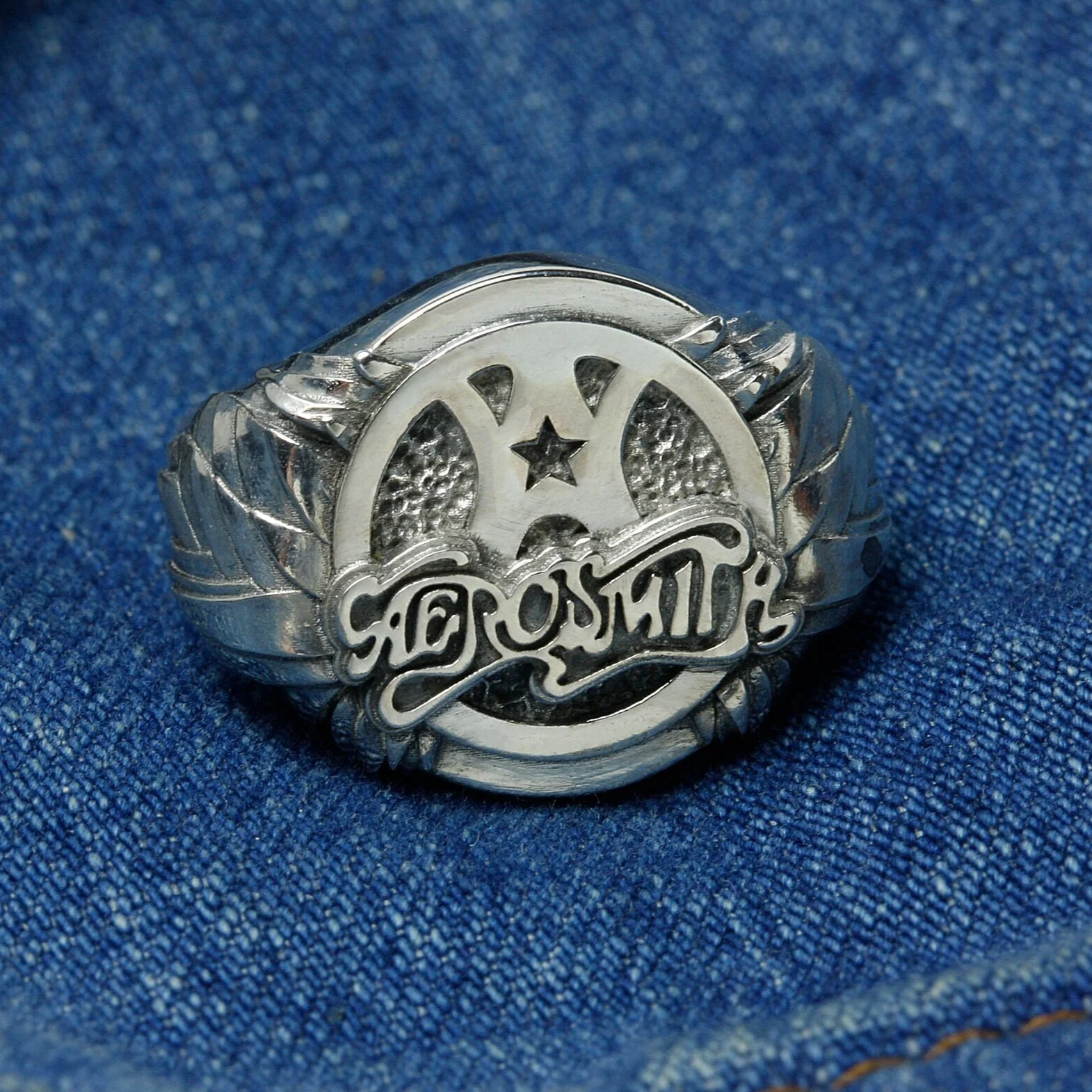 R005-SS+Aerosmith+Classic+signet+ring+on+denim.jpg