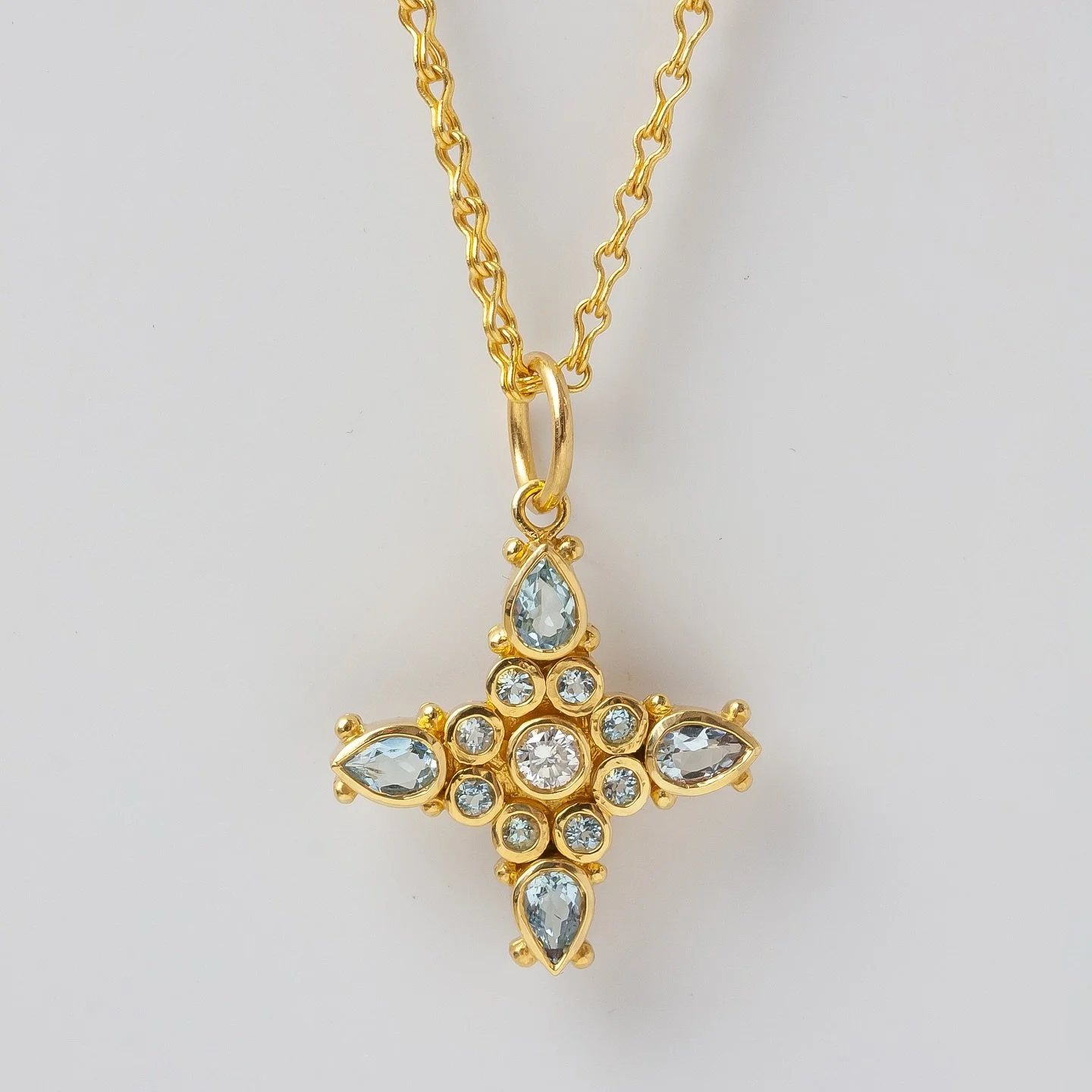 Own a piece of Rock History!
&ldquo;Little King&rdquo; worn by @joeperryofficial on the VMAs and for promotion for @aerosmith new song with @yungblud 🎸
22-karat gold, aquamarine and diamond 
DM for link to purchase this one of a kind piece🌟