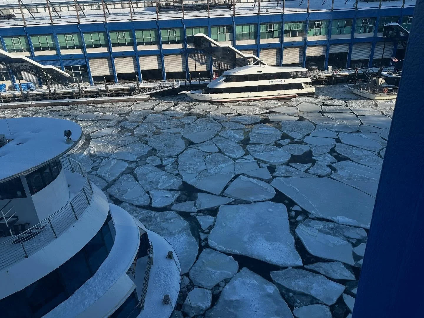 Anyone for a boat ride?🛥️⛄️