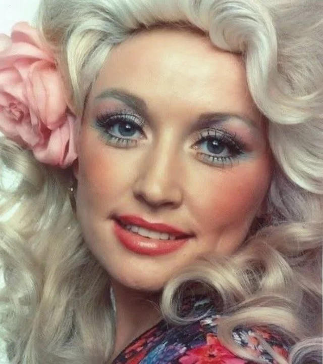 &mdash; Dolly &mdash;
With infinite gratitude to the spirit of Dolly Parton. A woman who influenced so many, including me. I felt that she exuded so much love simply by being herself.  I&rsquo;m feeling shocked, even though I didn&rsquo;t know her, a