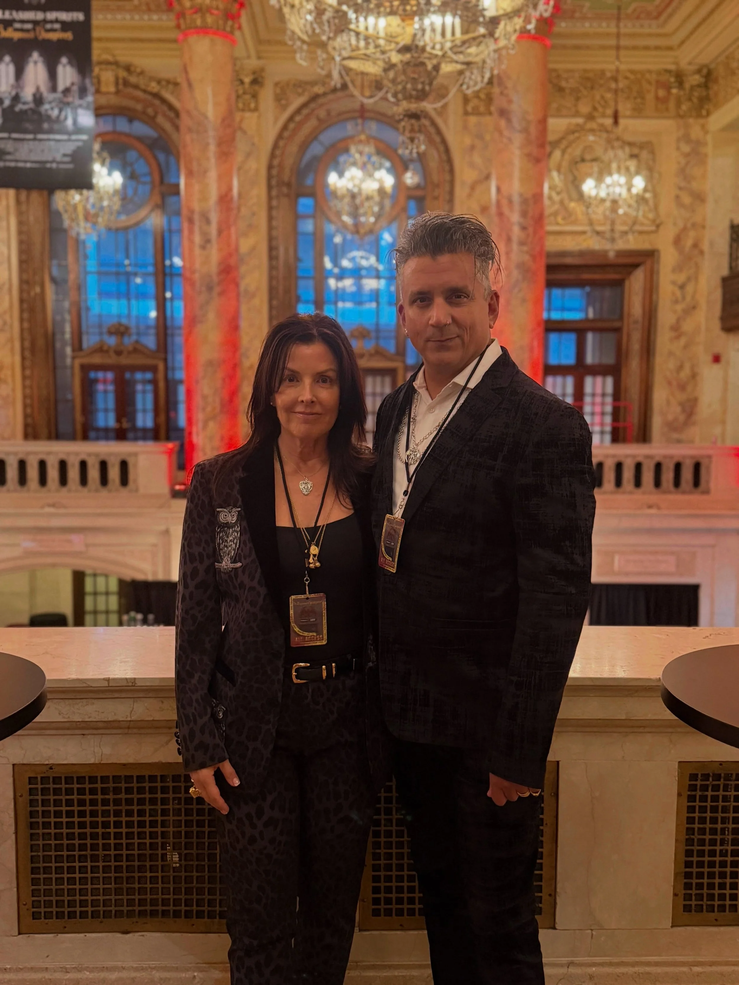 🦇 Attending the world premiere of @unleashedspirits The Rise of the Hollywood Vampires at the 42nd Annual @bostonfilmfestival at the @bochcenter 
@hollywoodvampires