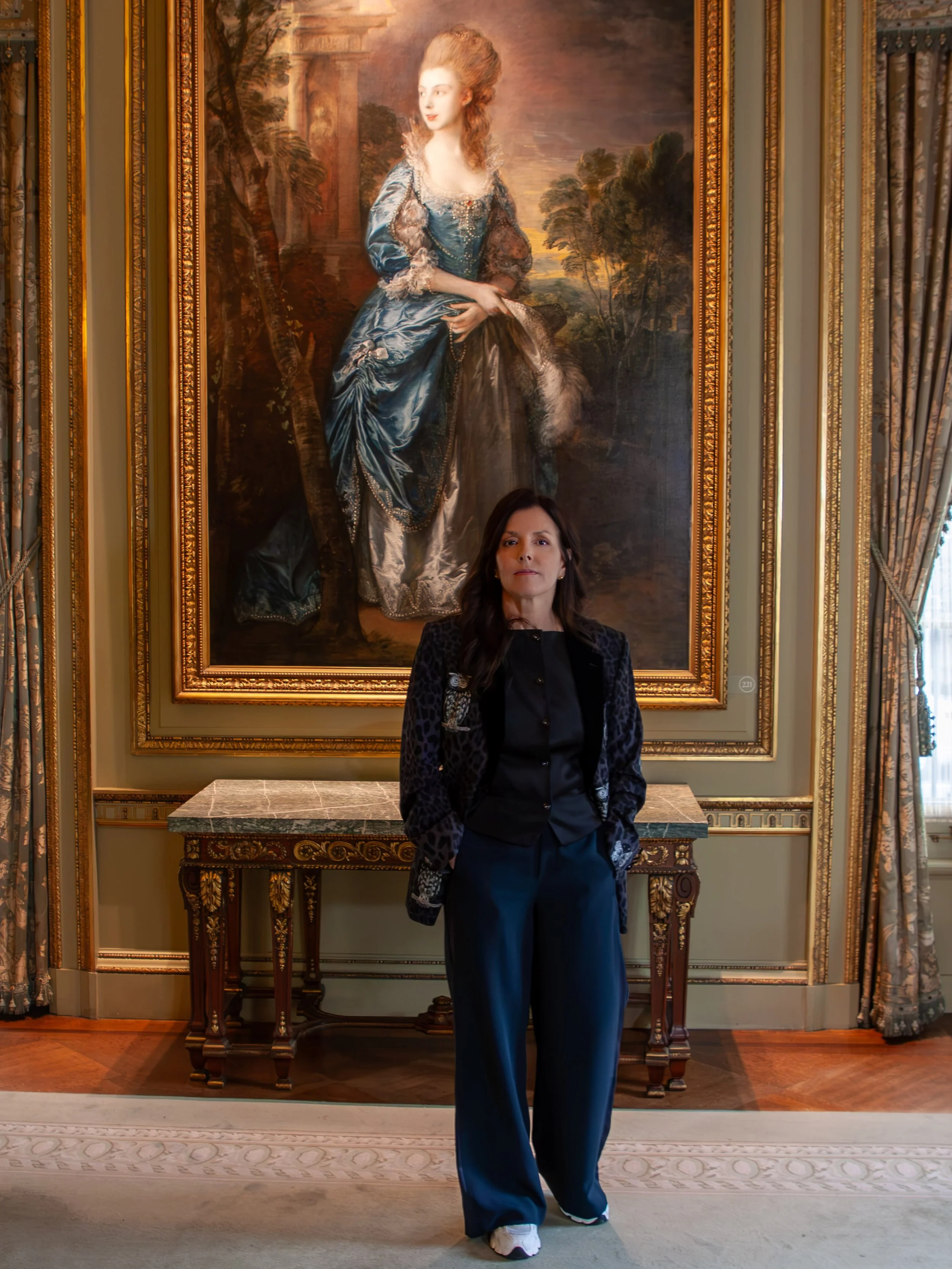 An Artist&rsquo;s Vision.

Inside the Frick, Donna Distefano brings an ancient craft into the present.

An American artist and goldsmith, Donna has dedicated her practice since 1994 to preserving ancient goldsmithing techniques through contemporary j