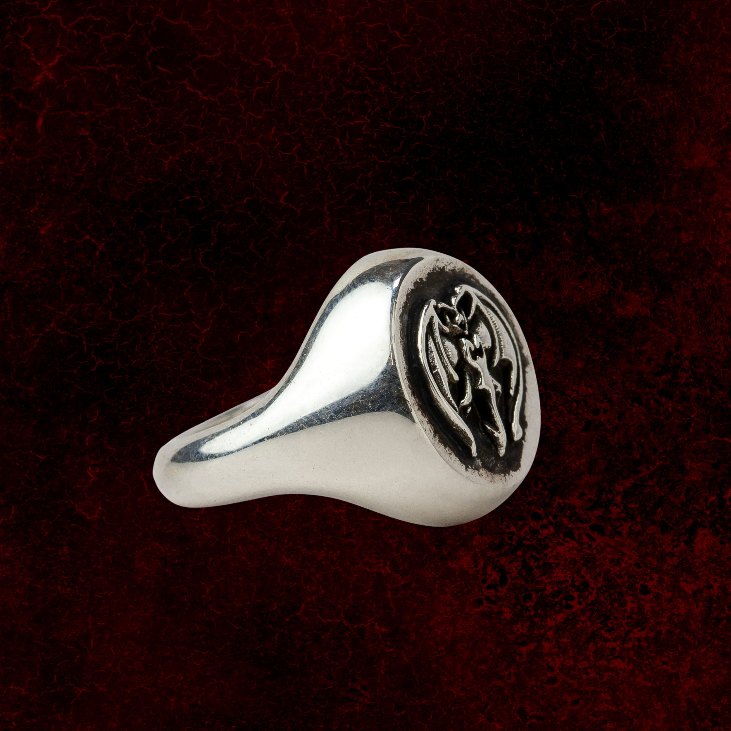 HV Signet Side.jpg