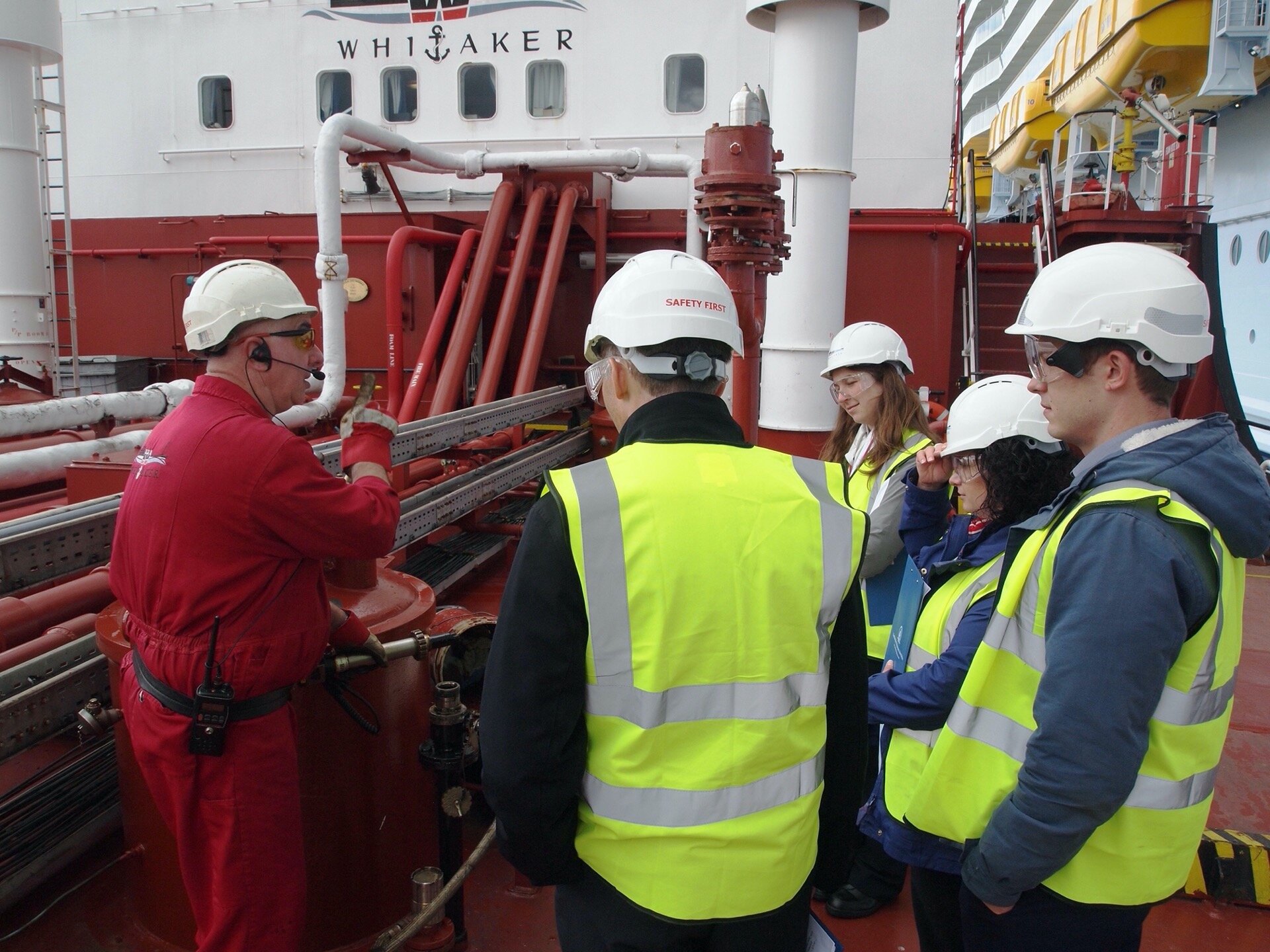 marine-engineers-discussing-fw.jpg