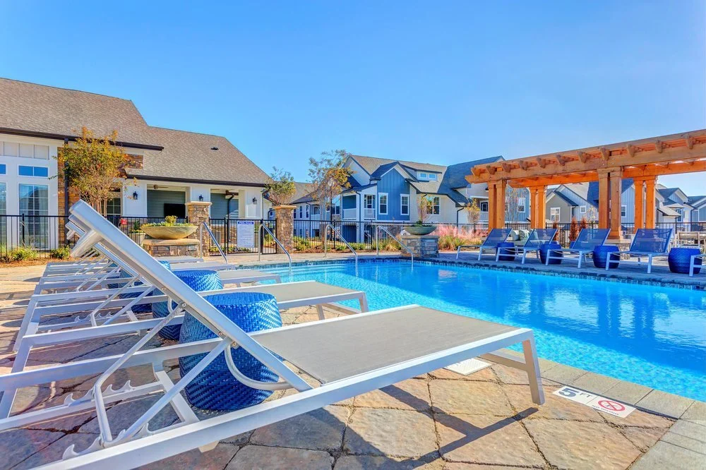 Creekside at Providence: The architecture was complex and we brought the site to life with color.[Image courtesy of Fogelman Management Group]