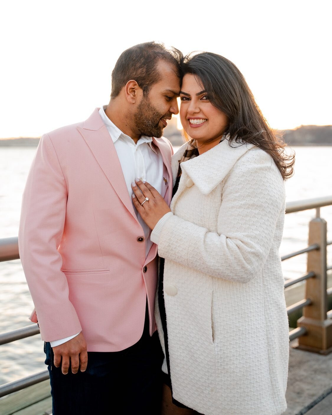 Kiran and Abhi&rsquo;s Proposal - March 13, 2021 - Manhattan, New York
&bull;
&bull;
&bull;
&bull;
#muslimphotographer #beautifulwedding #nikkah #muslimcouple #love #nikkahday #weddingday #reception #bengaliwedding #bengalinikkah #pakistaniweddings #