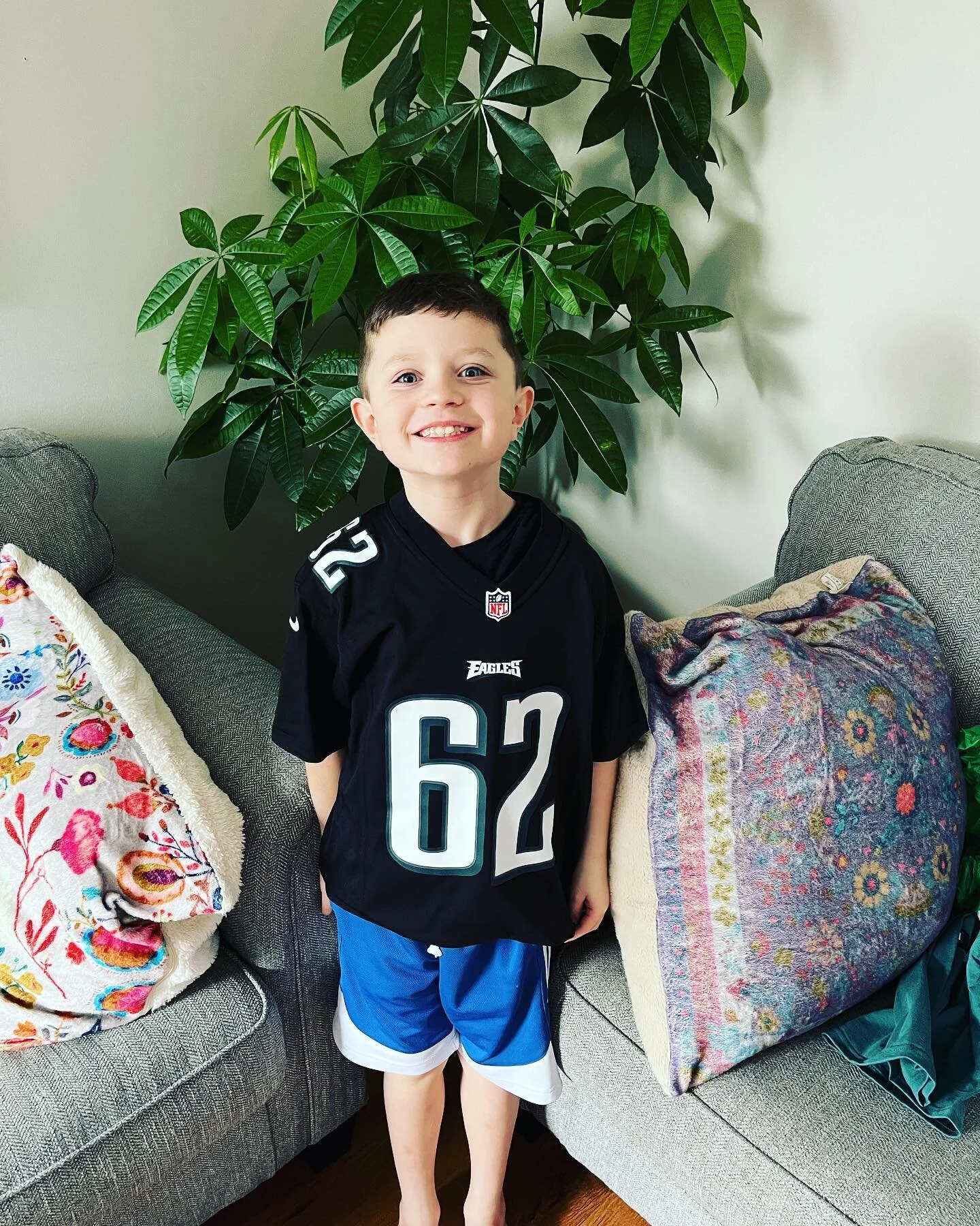 Happy 8️⃣ Birthday to my unique, hilarious, good luck charm buddy ♒️ ⚾️ 🏈