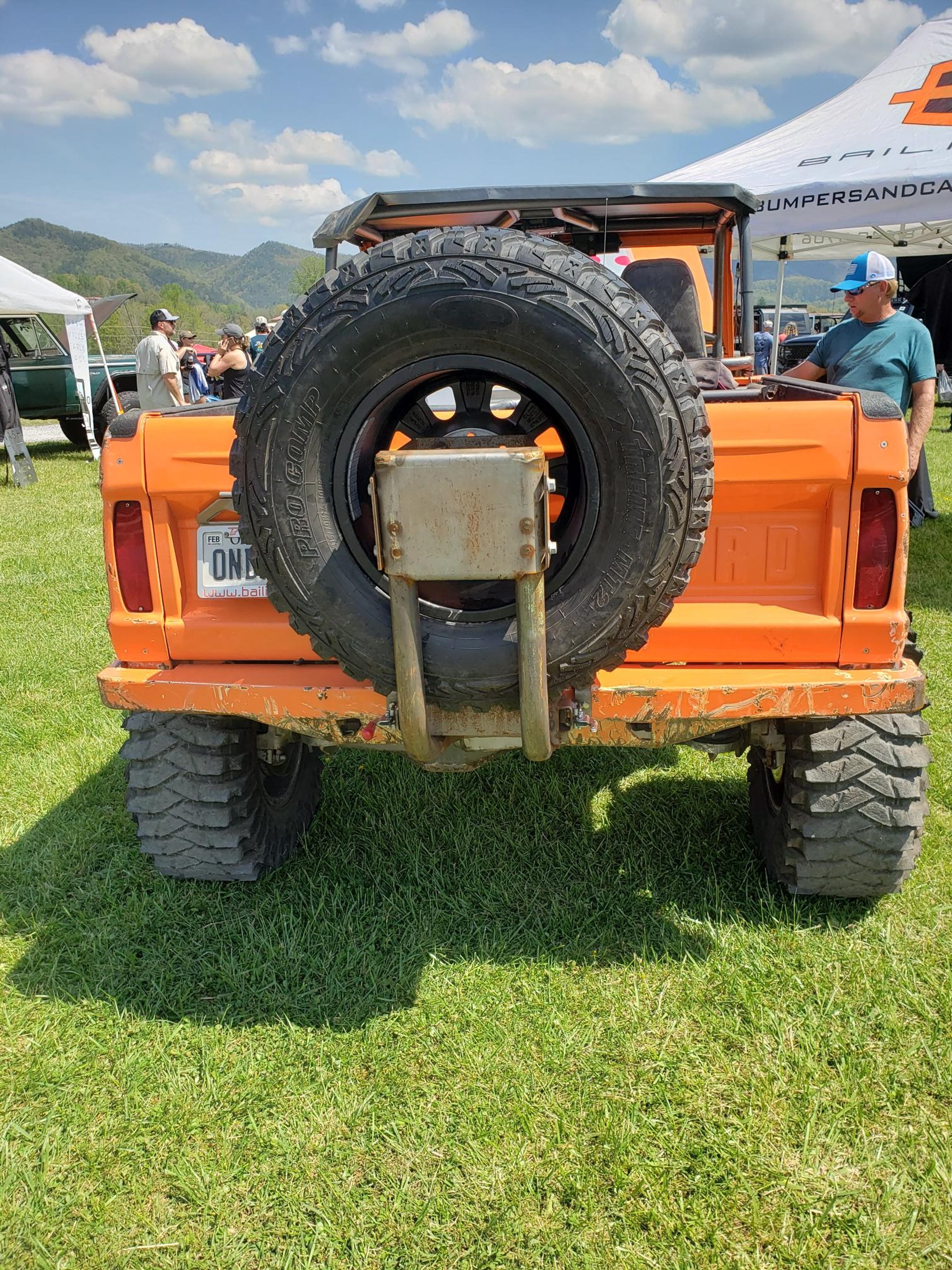 with tire in position.jpg