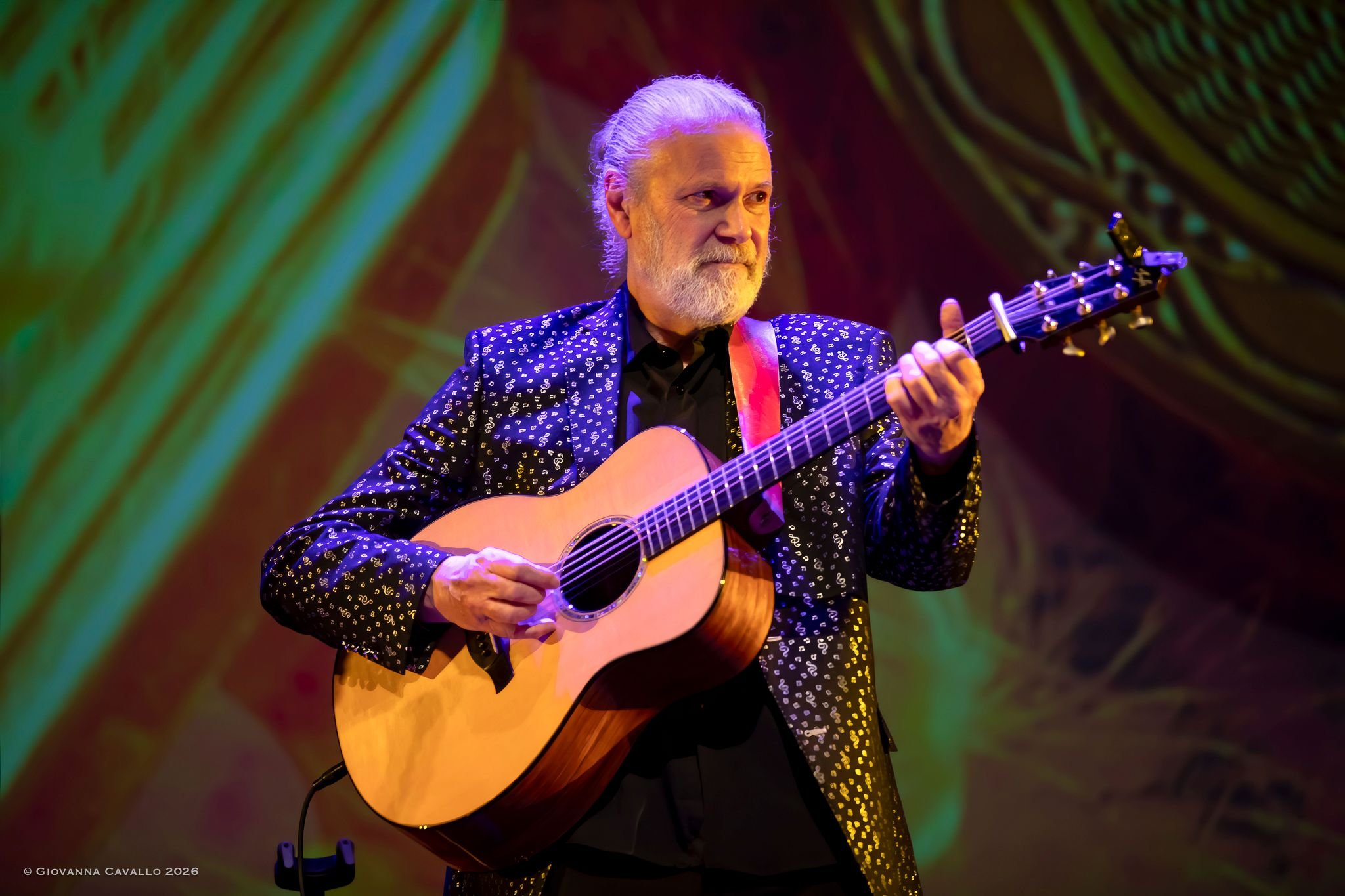 Beppe Gambetta: The guitar of two worlds