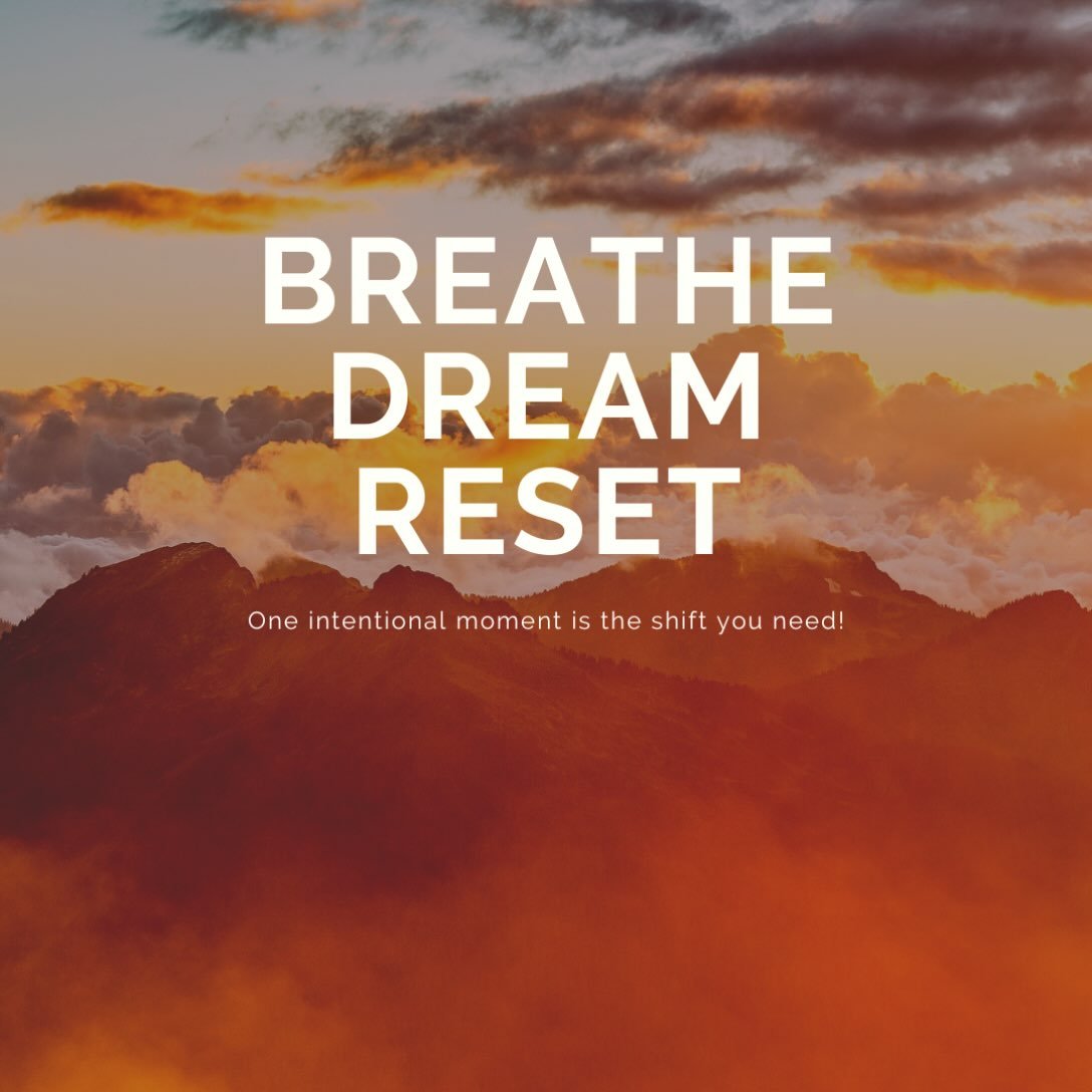 Cozy blanket, warm drink, and a little time to just be. Welcome to your fall Sunday reset. ☁️☕️🍵📔🌕

Before the days fill up again, give yourself a few quiet minutes to dream. What&rsquo;s one wish you&rsquo;ve been carrying around? Write it down, 