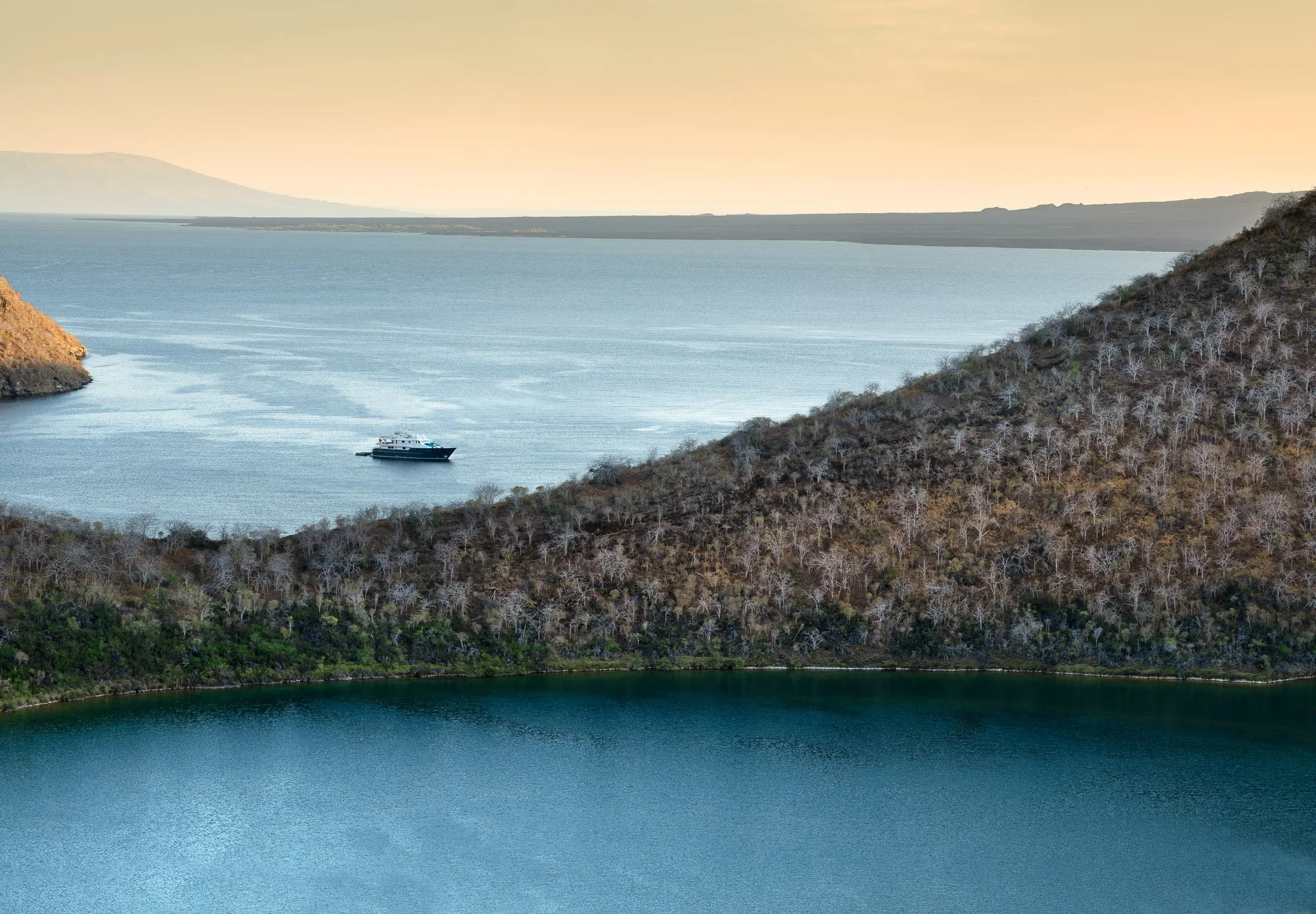 South-America-Ecuador-Galapagos-Islands-Galapagos-Explorer-exterior-7.jpg