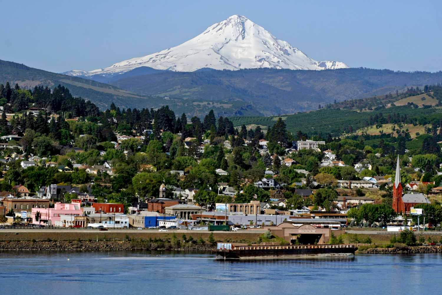 WascoCounty_IconicImage_Mt-Hood-from-Dallesport_ImageCredit_The-Dalles-Chamber-of-Commerce.jpg