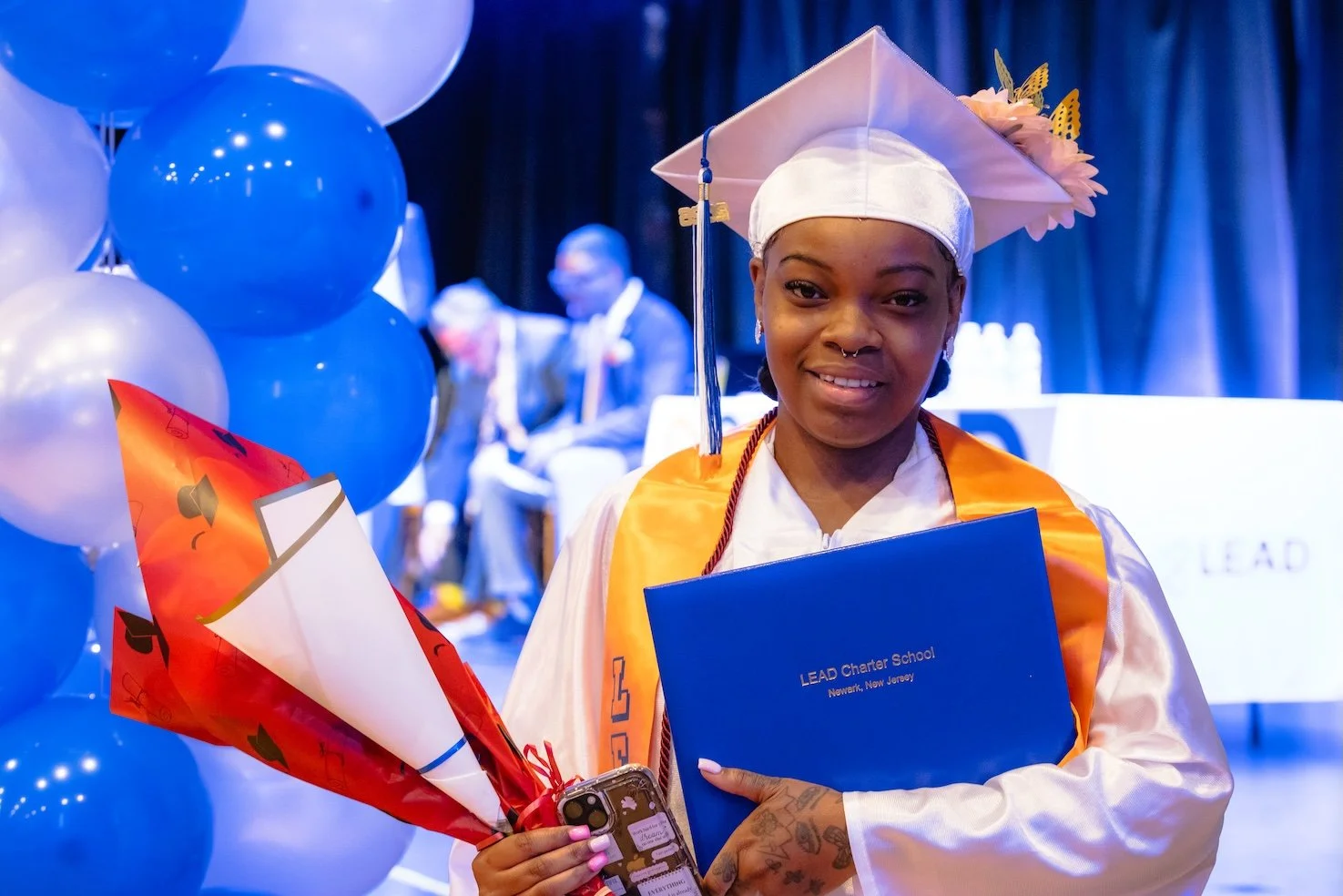 LEAD GRAD-010.jpg
