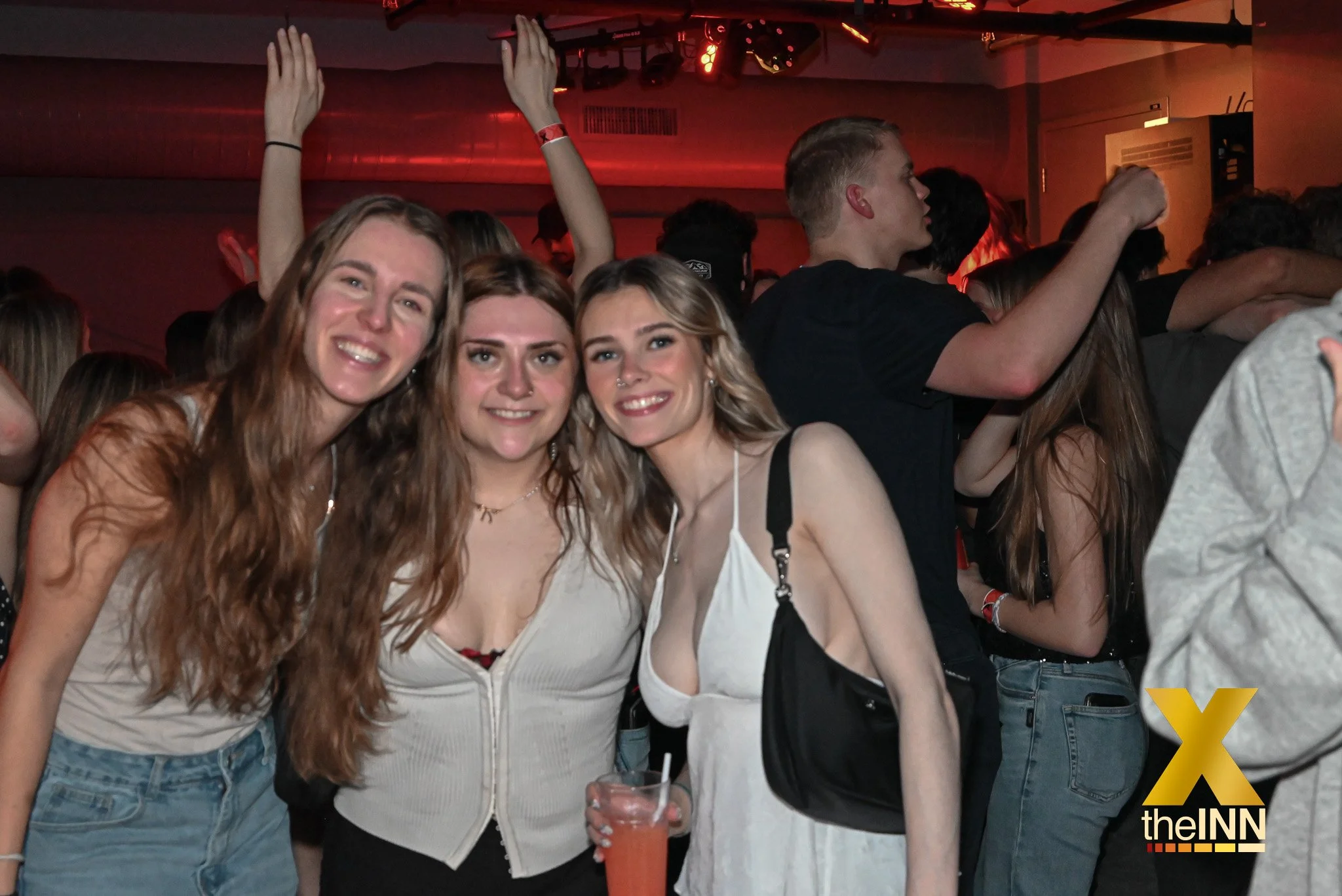 CFFBC74D-D2A0-4912-AA4C-92328913C531.jpg