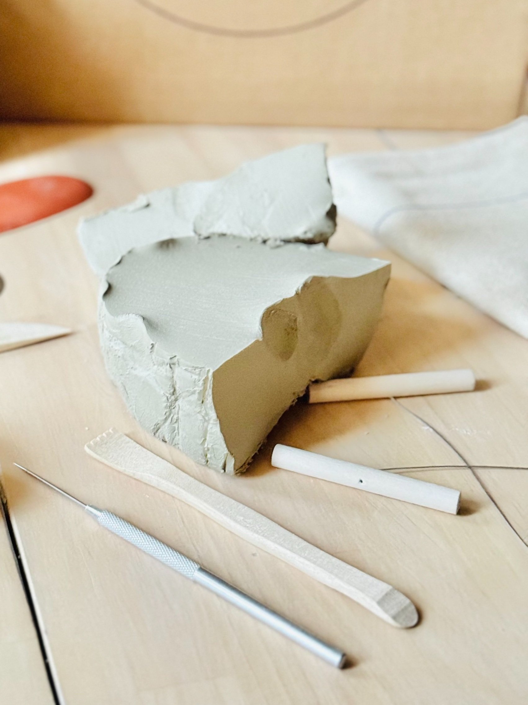 Clay+at+home+b+chisel+pottery.jpg