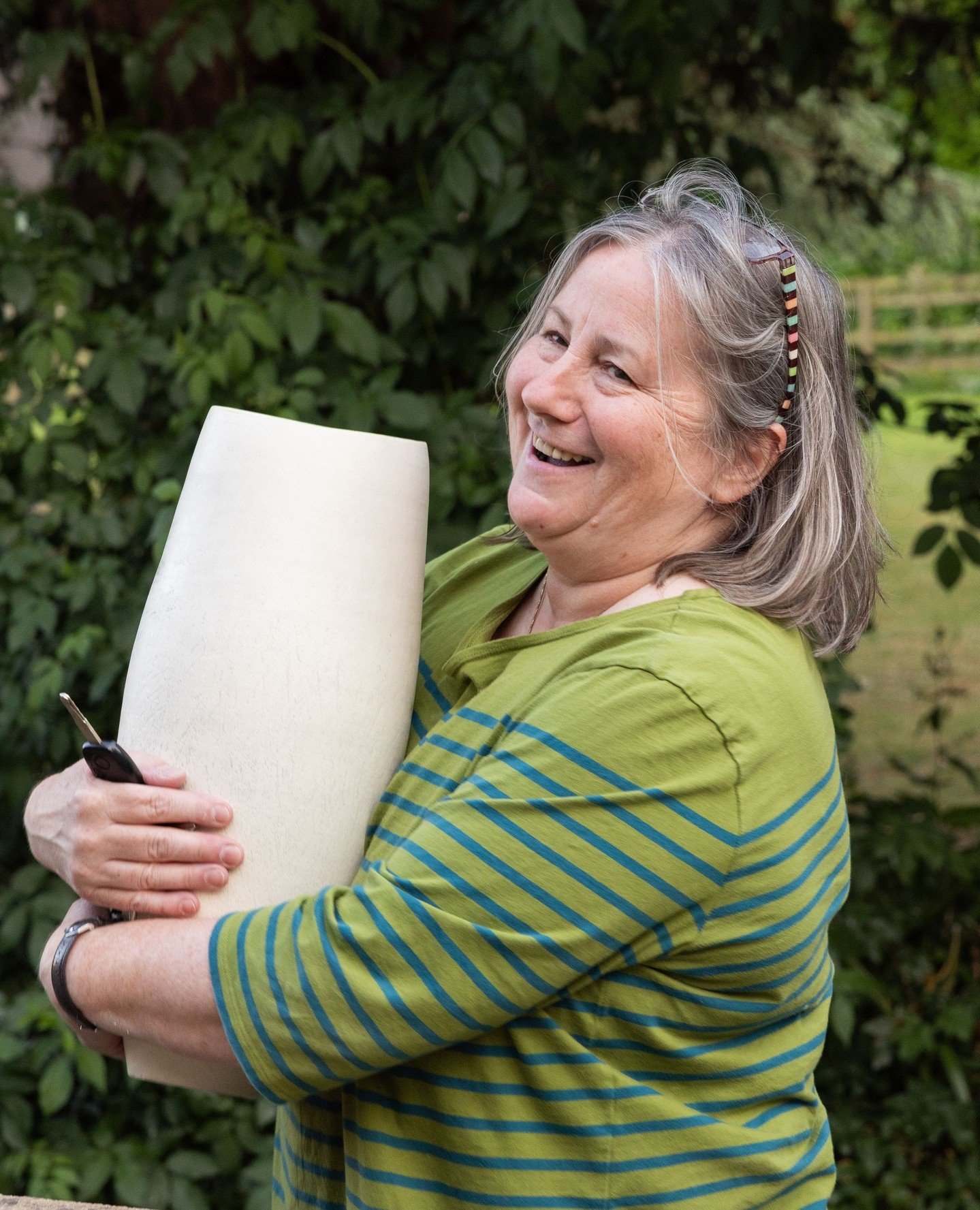 Meet the Chisel Pottery Team 👋 ⁠
⁠
We&rsquo;re more than just a studio - we&rsquo;re a creative community, and we thought it was time to introduce the lovely faces who make the magic happen here at Chisel Pottery!⁠
⁠
Next up, meet Sian &ndash; Potte