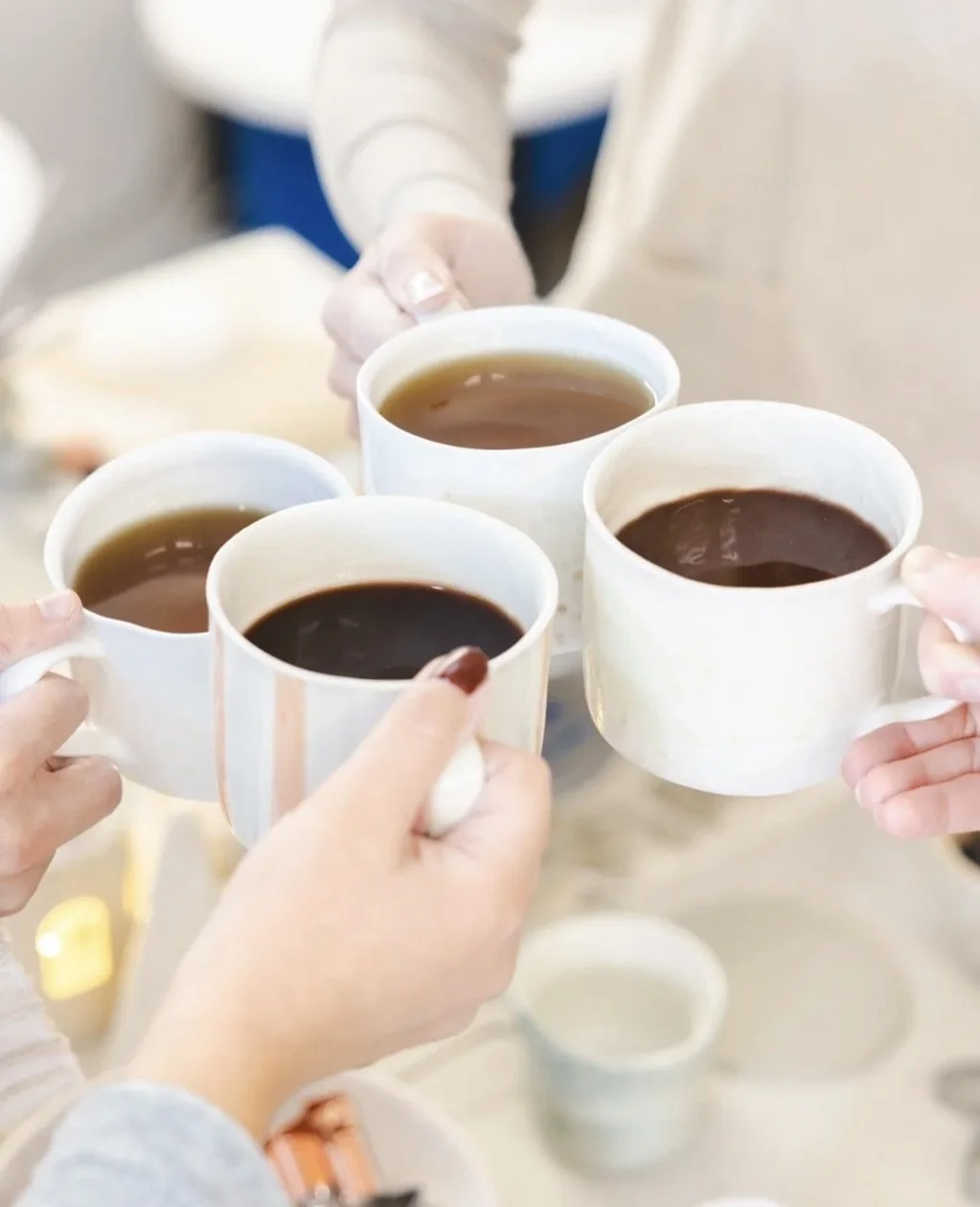 Cosy evenings, cups of hot chocolate, and your hands in clay&hellip;⁠
⁠
Autumn is here, and we&rsquo;re fully embracing the hygge vibes at Chisel Pottery. If you&rsquo;re craving a slower pace, a creative reset, or just a lovely way to unwind after a