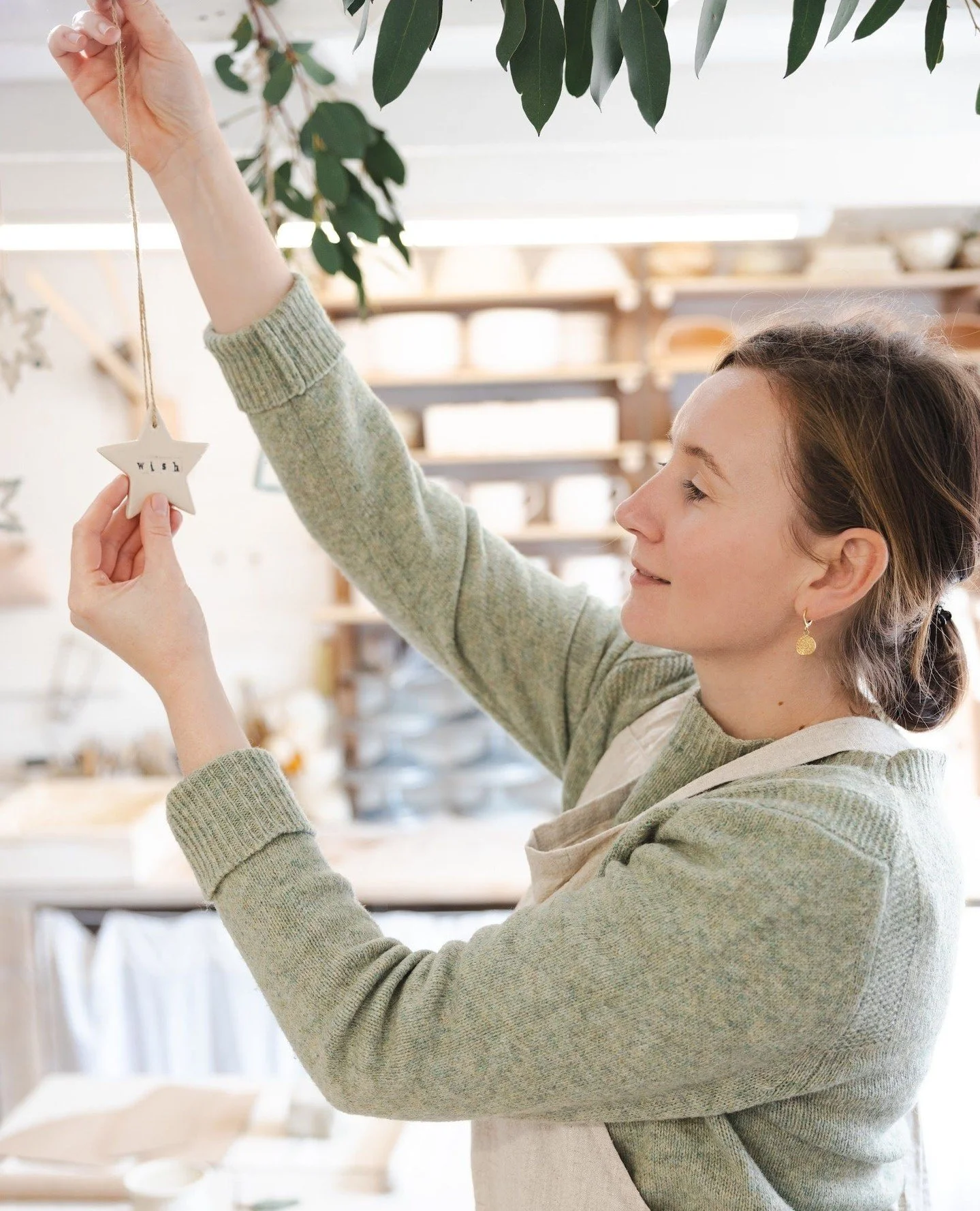 Merry Christmas from all of us at Chisel Pottery! 🎄⁠
⁠
As we wrap up for the year, we want to say a heartfelt thank you to our amazing community of potters - from total beginners to long-time regulars, you've made 2025 such a joyful, creative, and c