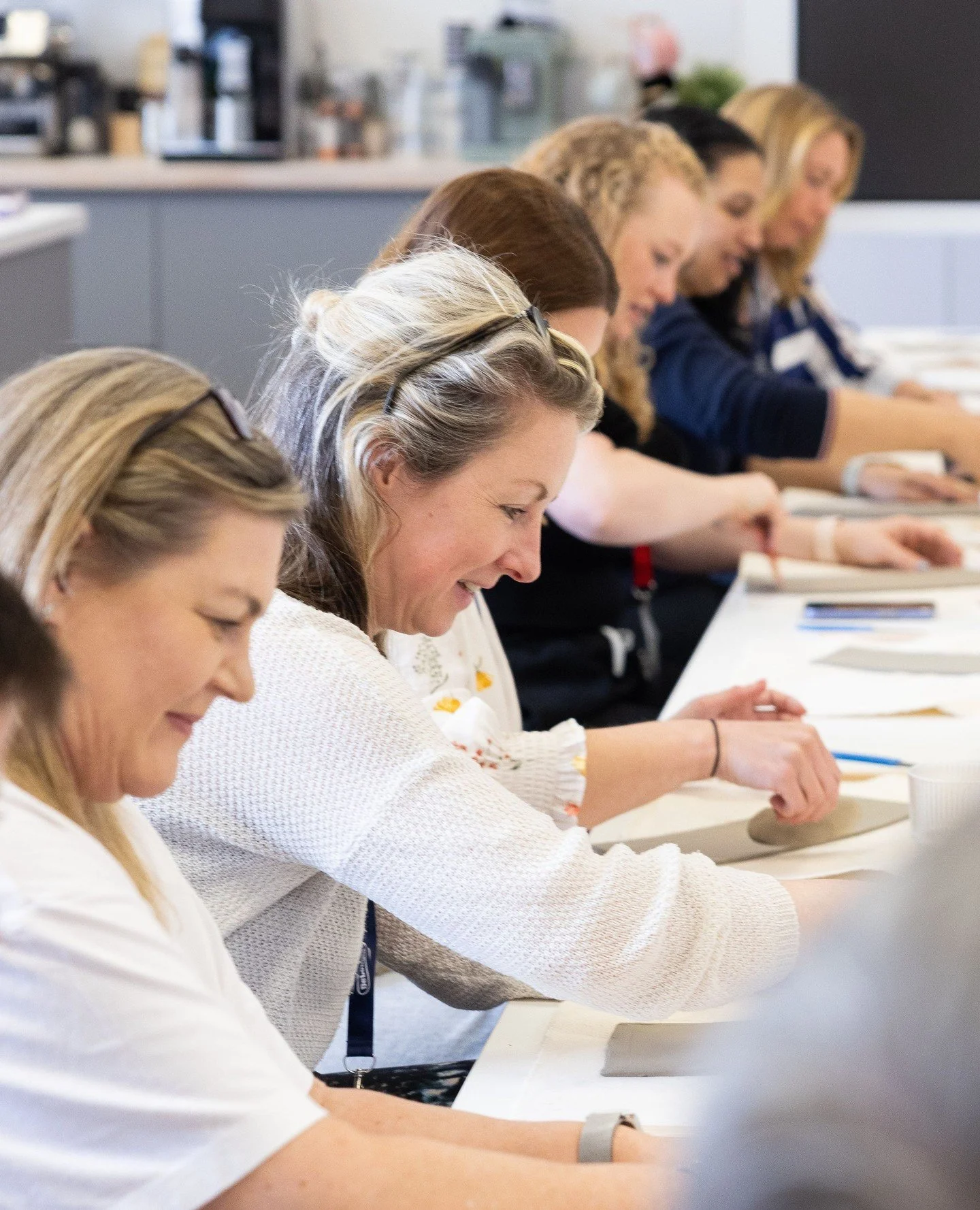 We brought pottery to the office&hellip; ☕ ⁠
⁠
We recently teamed up with the team at Kenwood/De&rsquo;Longhi for a hands-on corporate pottery workshop - and yes, everyone made their own coffee cups (very on brand 👀).⁠
⁠
It was such a great way to s