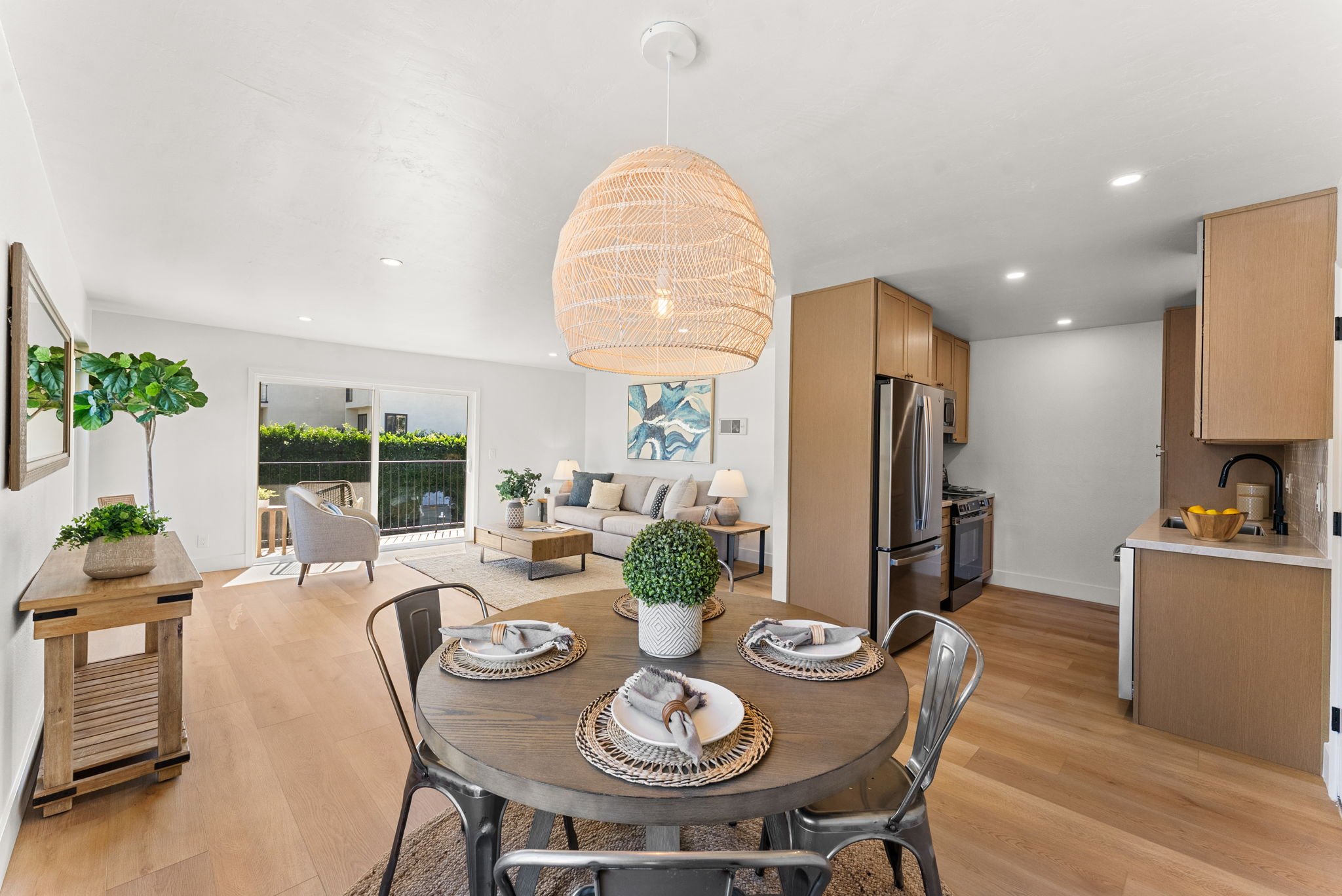 1278 Pacific Beach Dr Unit 3 (30).jpg