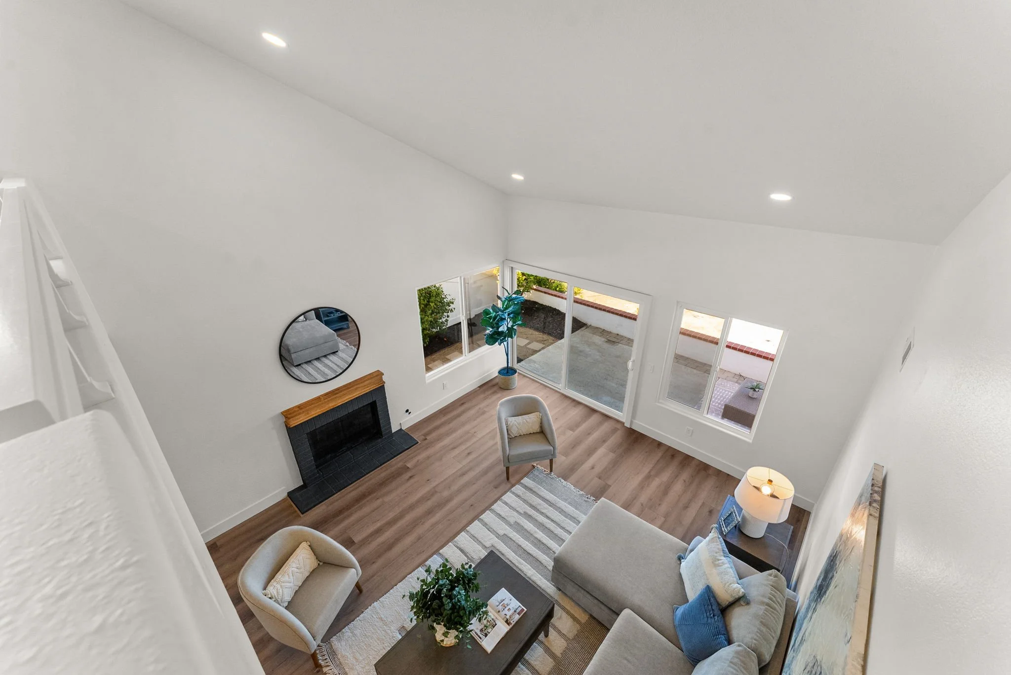 5086 Corinthia Way (29).jpg