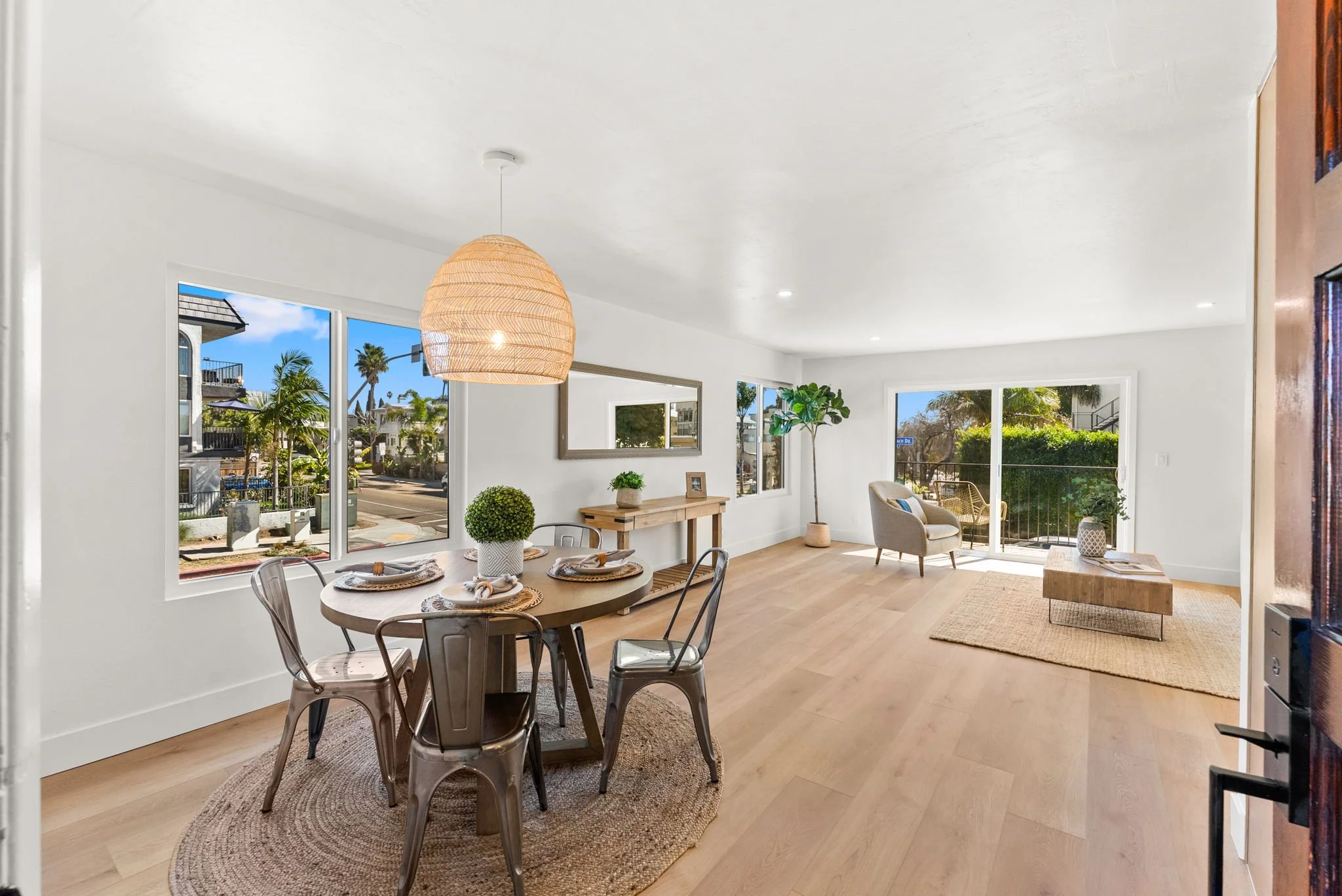 1278 Pacific Beach Dr Unit 3 (29).jpg