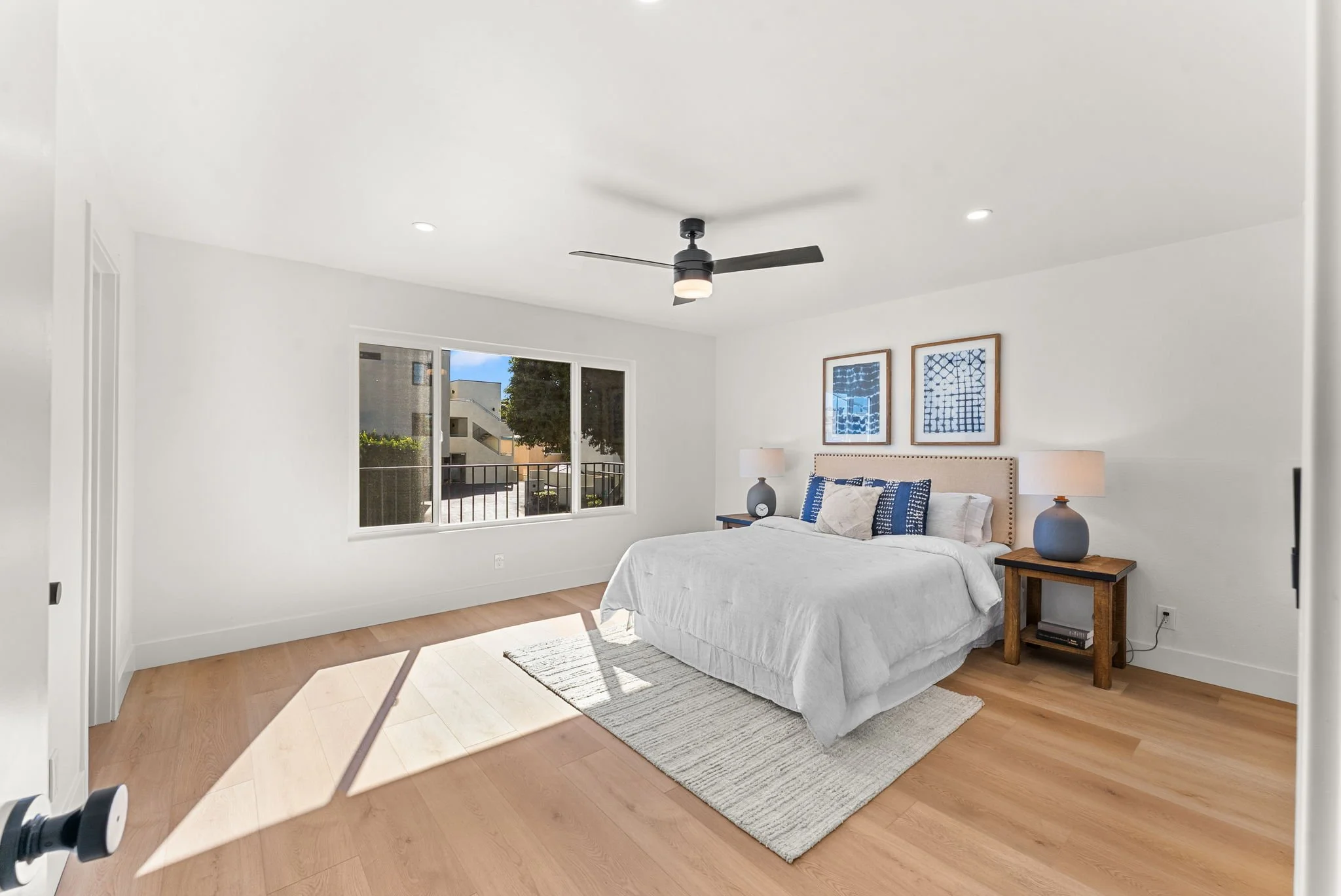 1278 Pacific Beach Dr Unit 3 (37).jpg