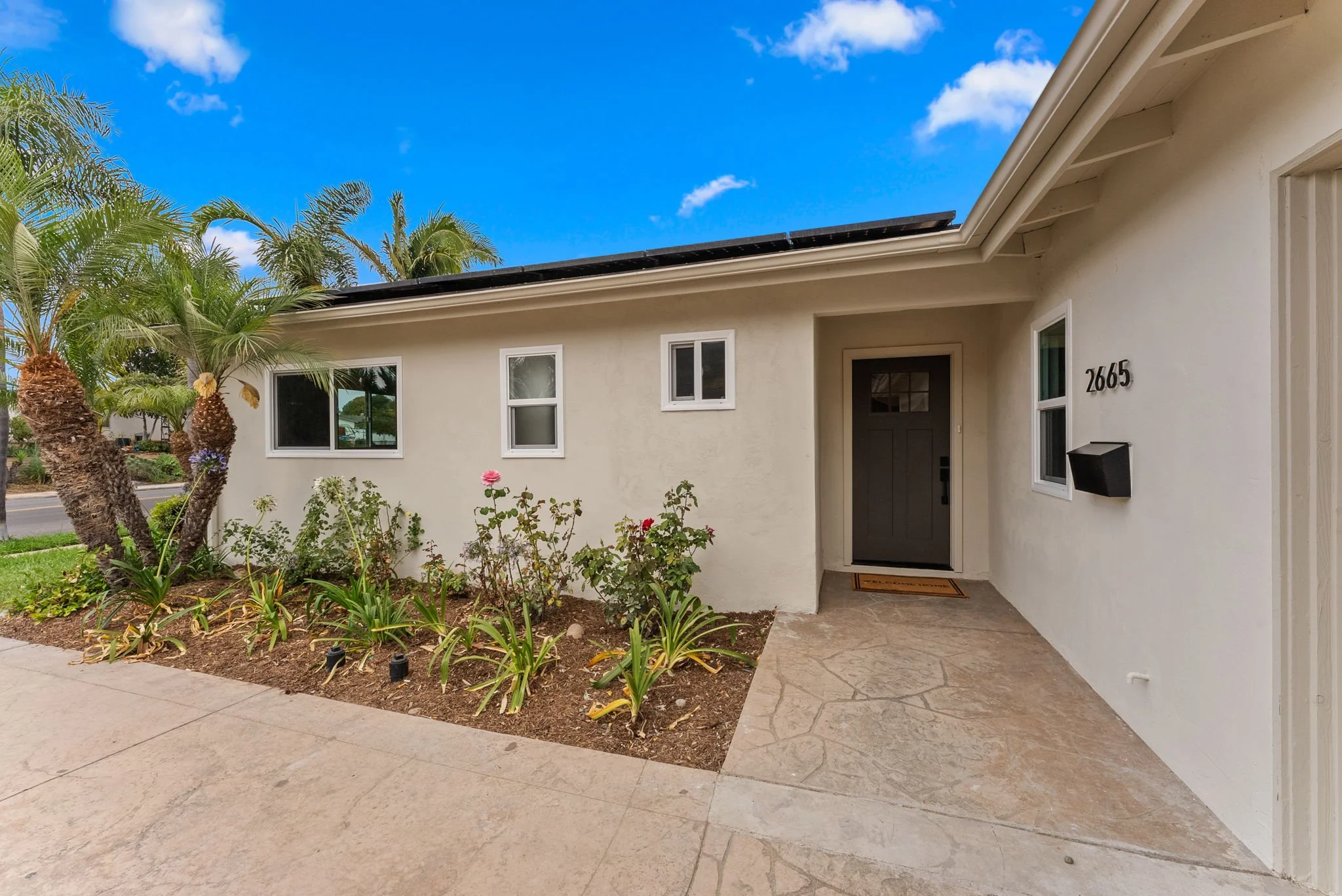 2665 Luna Ave - MLS Res (15).jpg