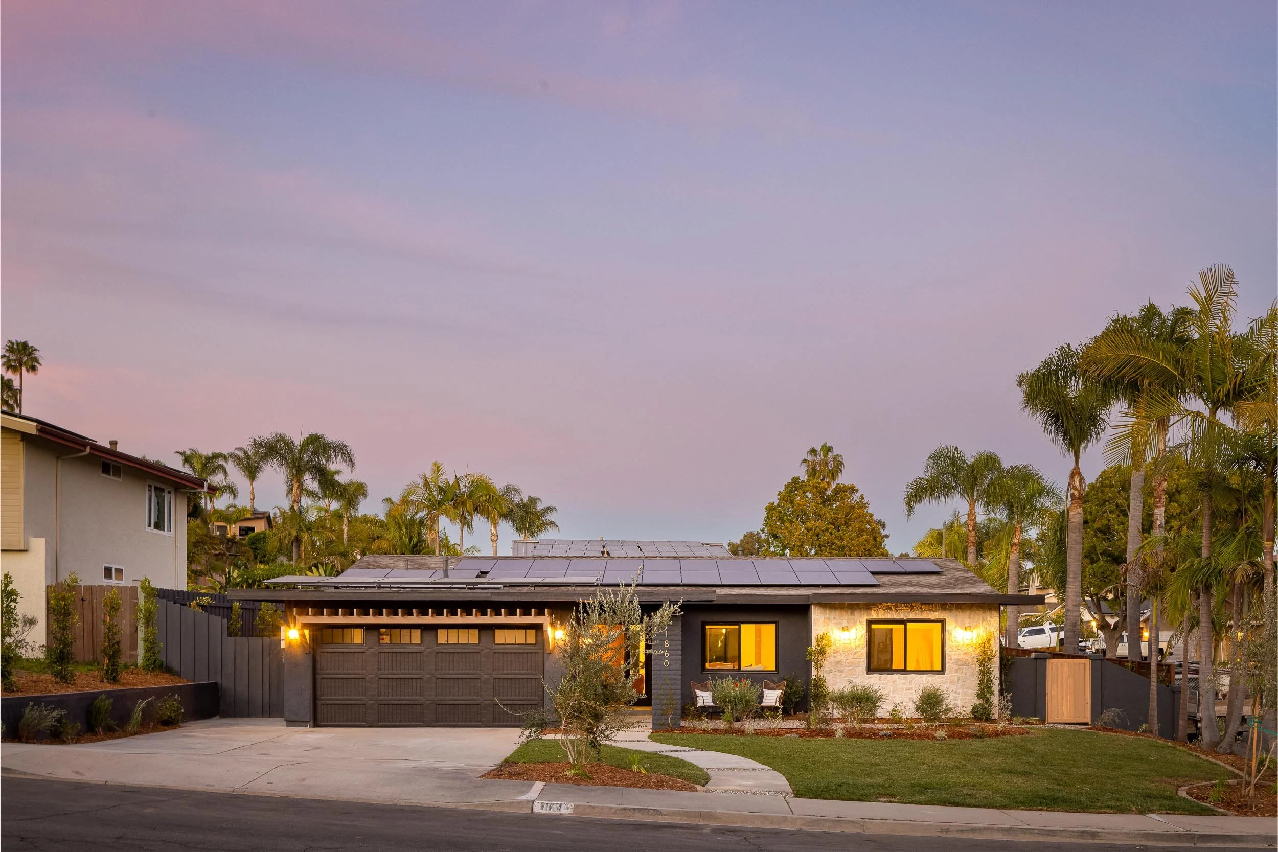 1860 Valencia Ave - WEB + MED RES-2.jpg