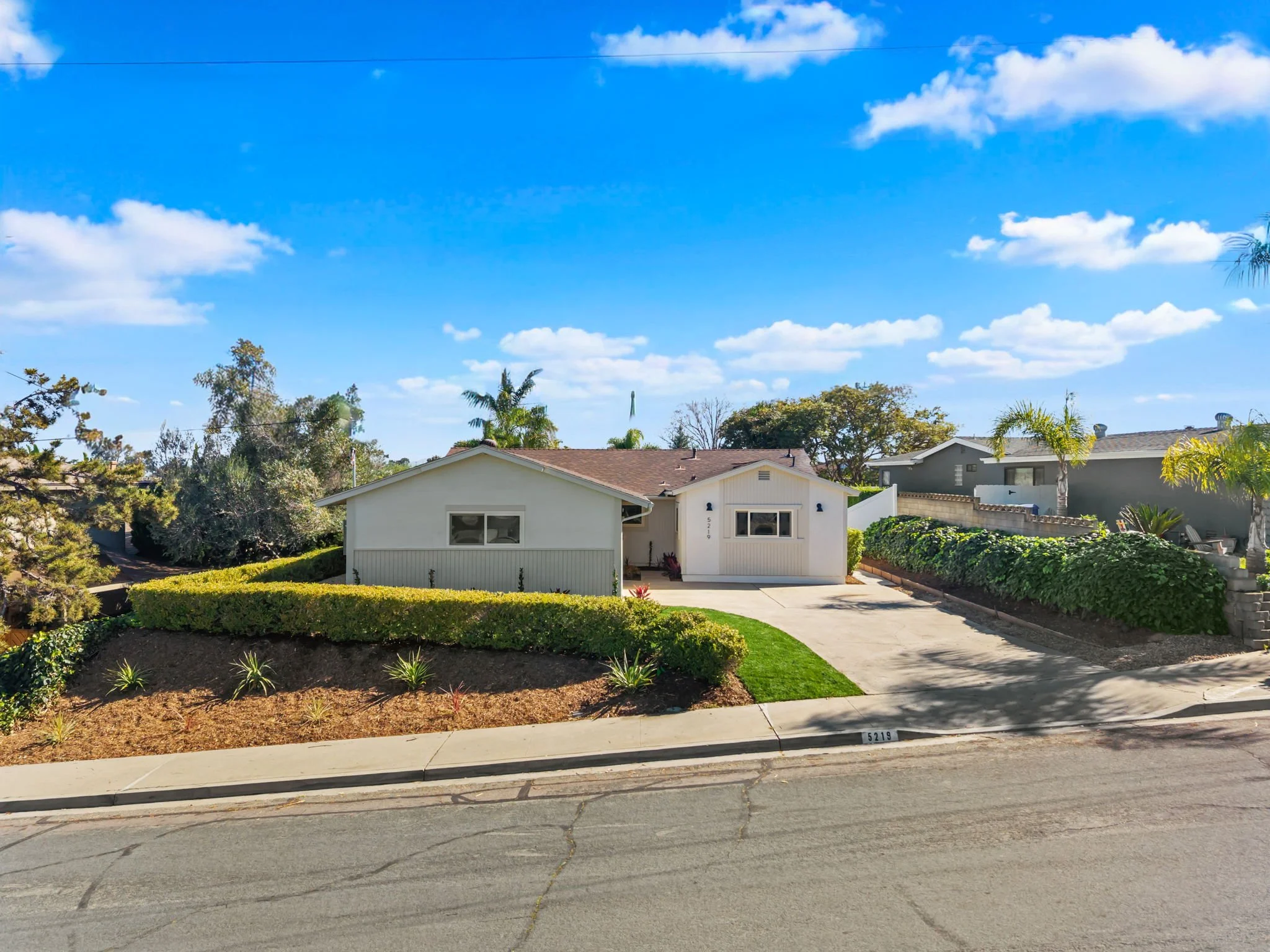 5219 Gaylord Dr (14).jpg