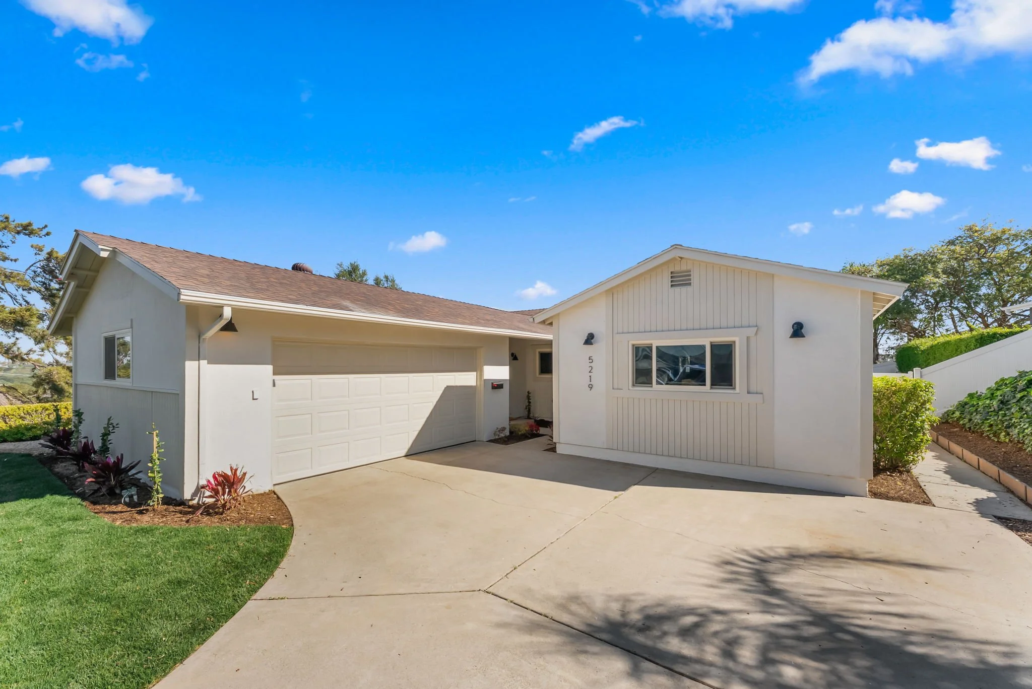 5219 Gaylord Dr (16).jpg