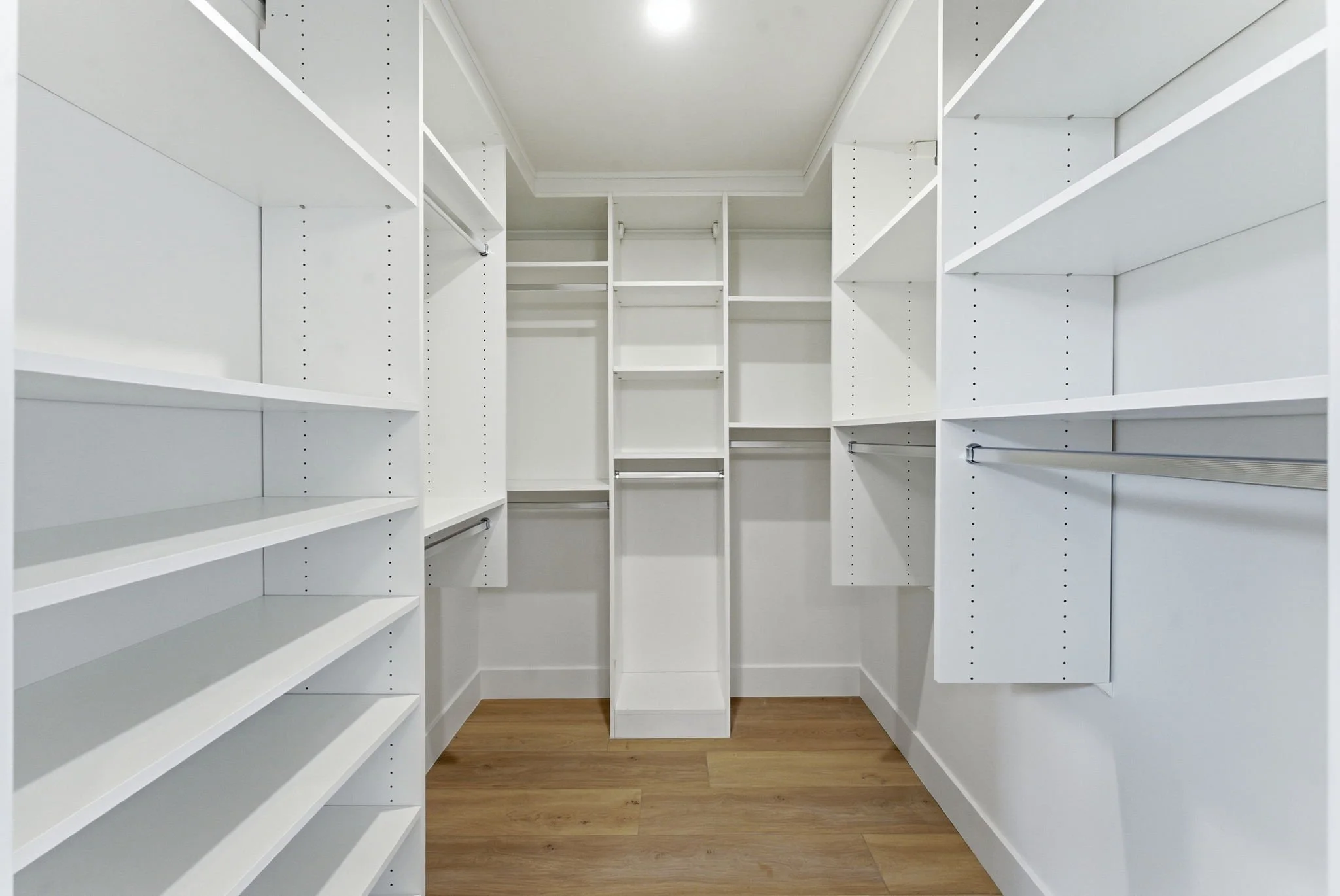 4744 Agora Way (25).jpg