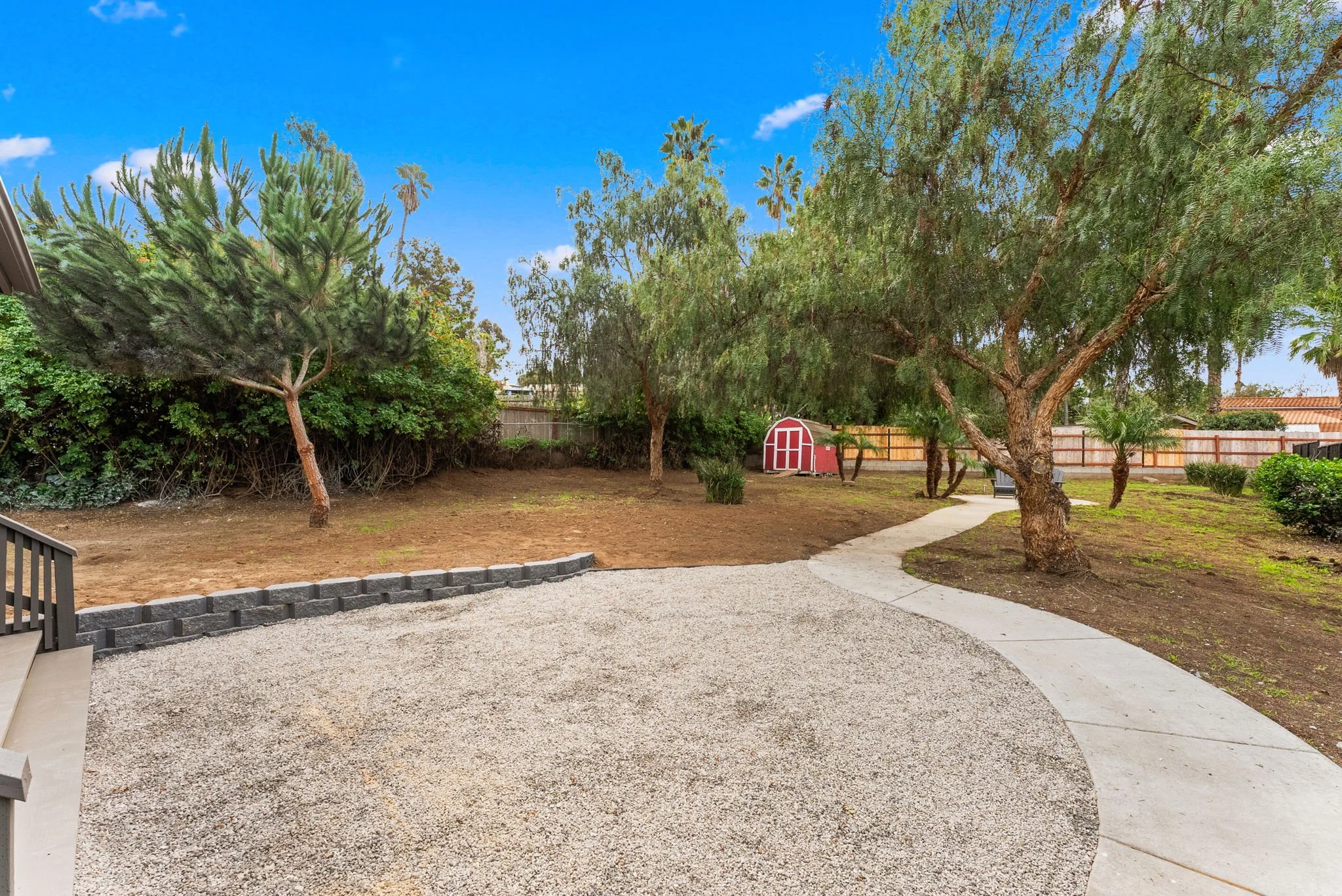 935 Crescent Dr (34).jpg