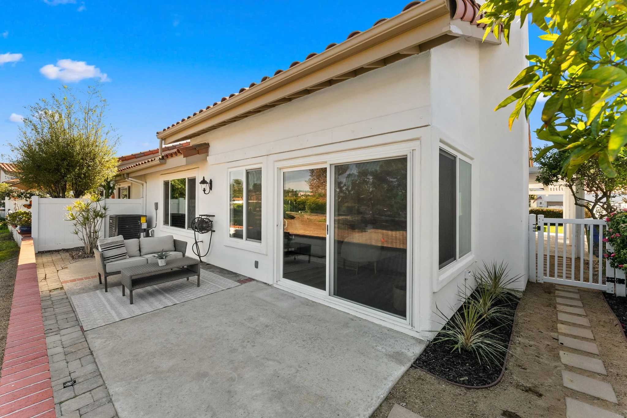 5086 Corinthia Way (34).jpg