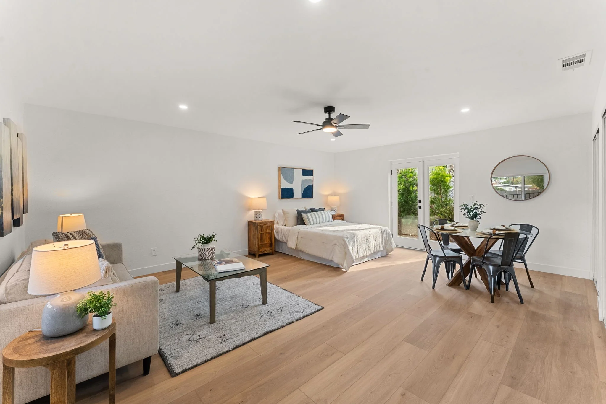 935 Crescent Dr (9).jpg