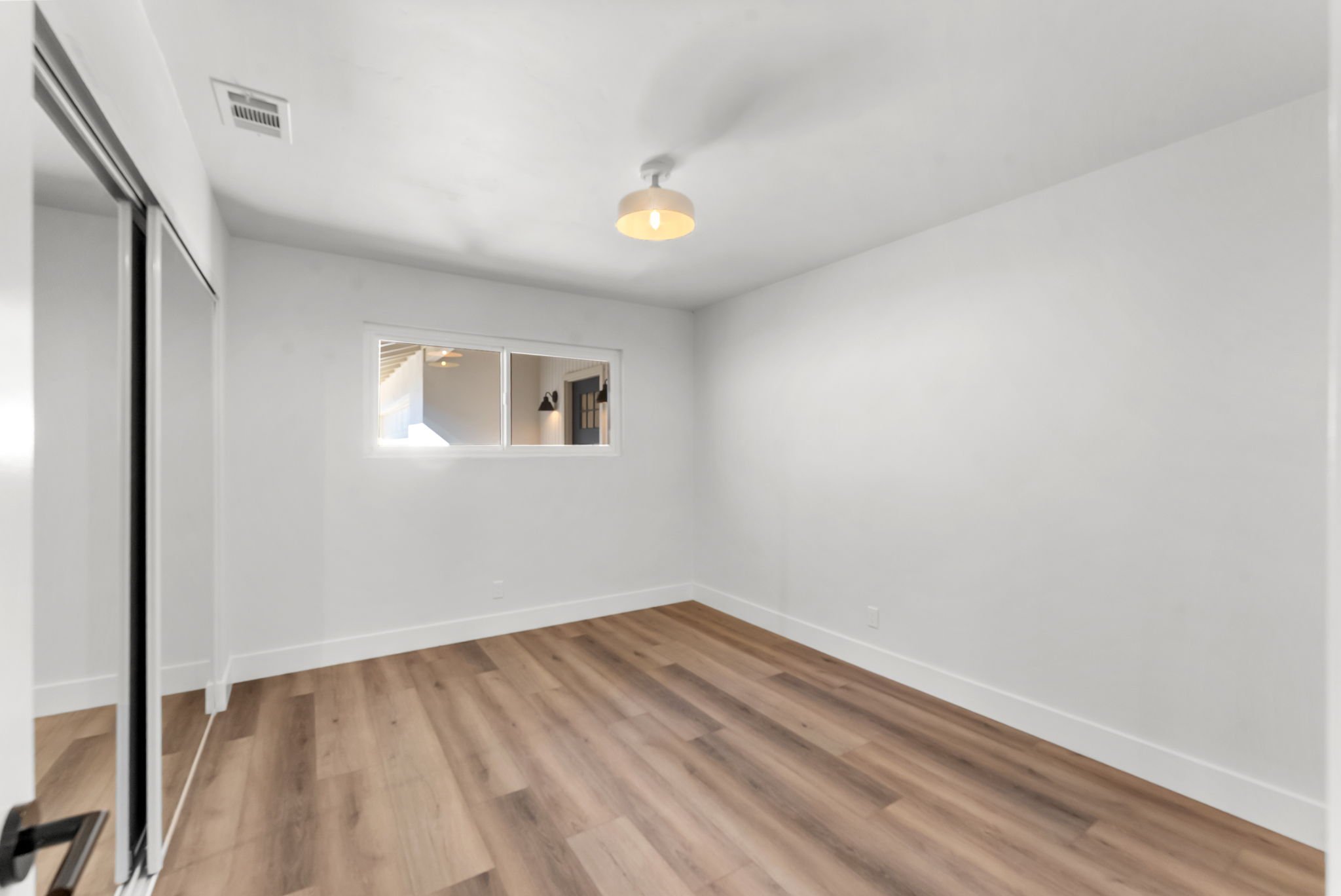 5219 Gaylord Dr (27).jpg